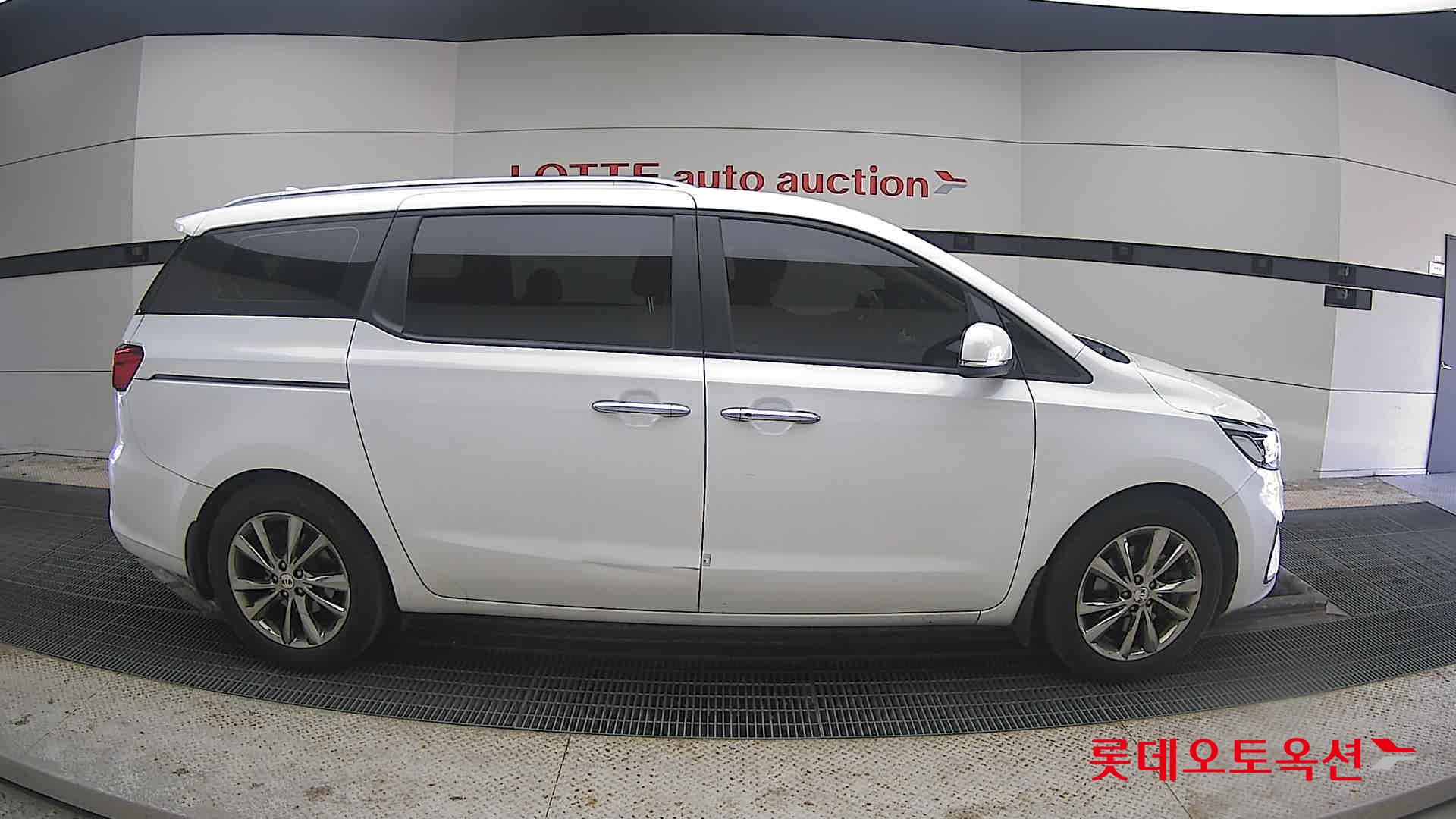 Kia Carnival 2020 Белый из Кореи, фото 3