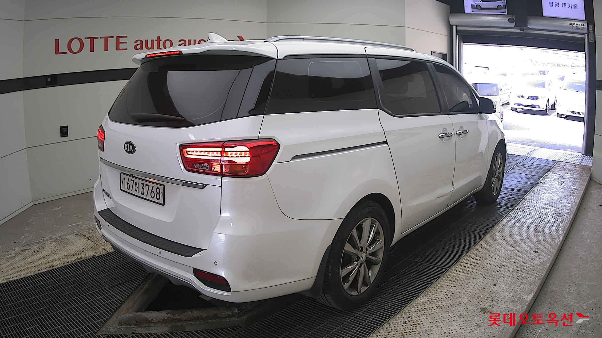 Kia Carnival 2020 Белый из Кореи, фото 4