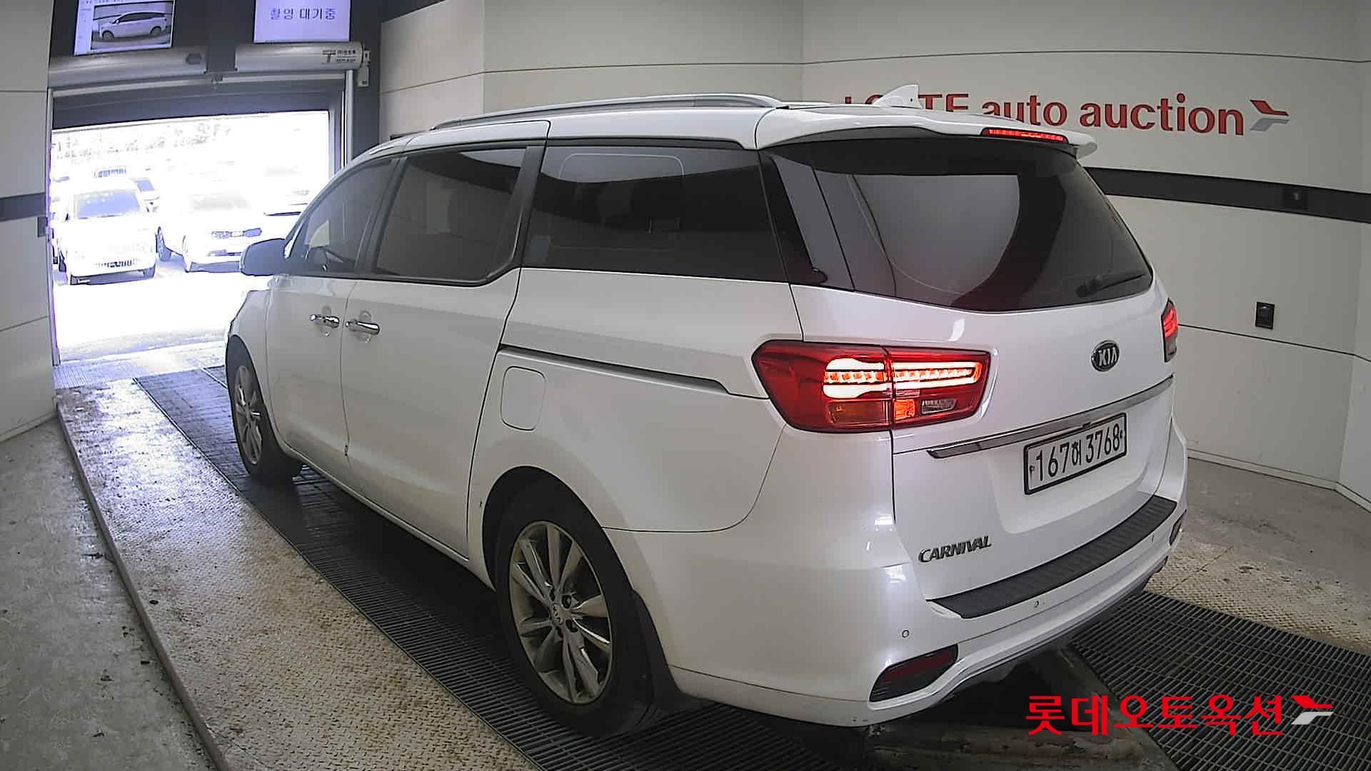 Kia Carnival 2020 Белый из Кореи, фото 6