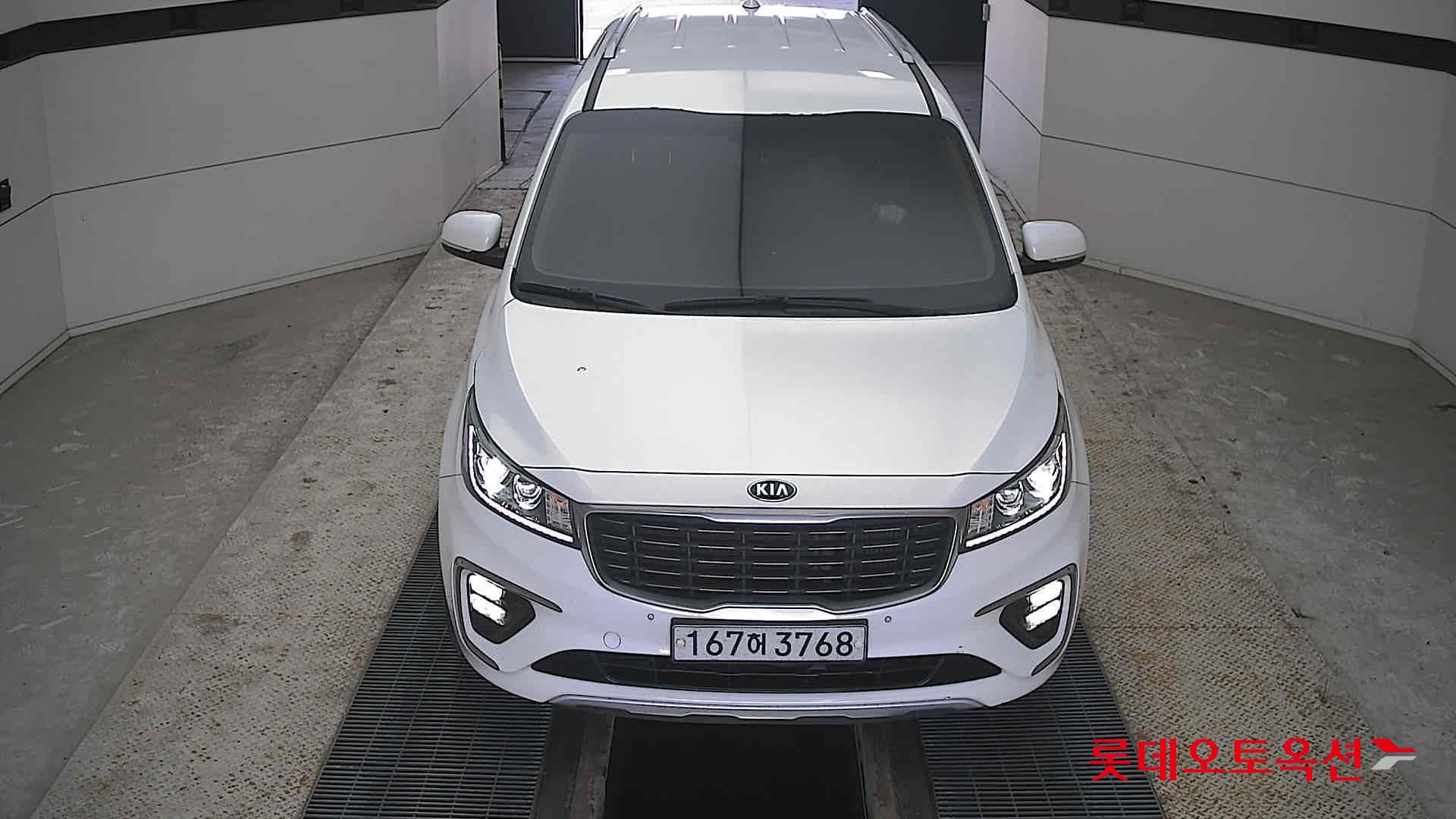 Kia Carnival id 3803781 из Кореи 8