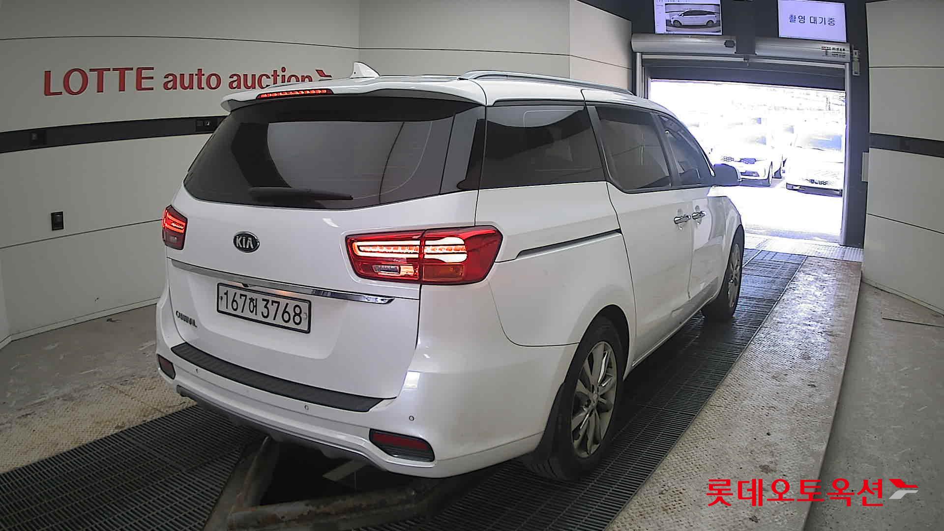 Kia Carnival id 3803781 из Кореи 20