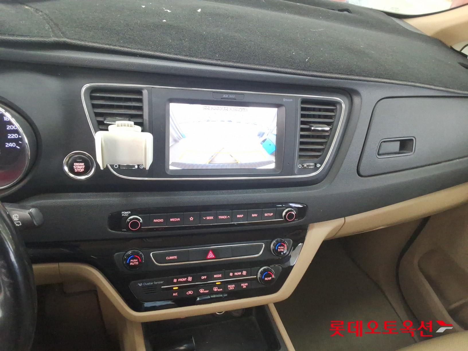 Kia Carnival id 3803781 из Кореи 30