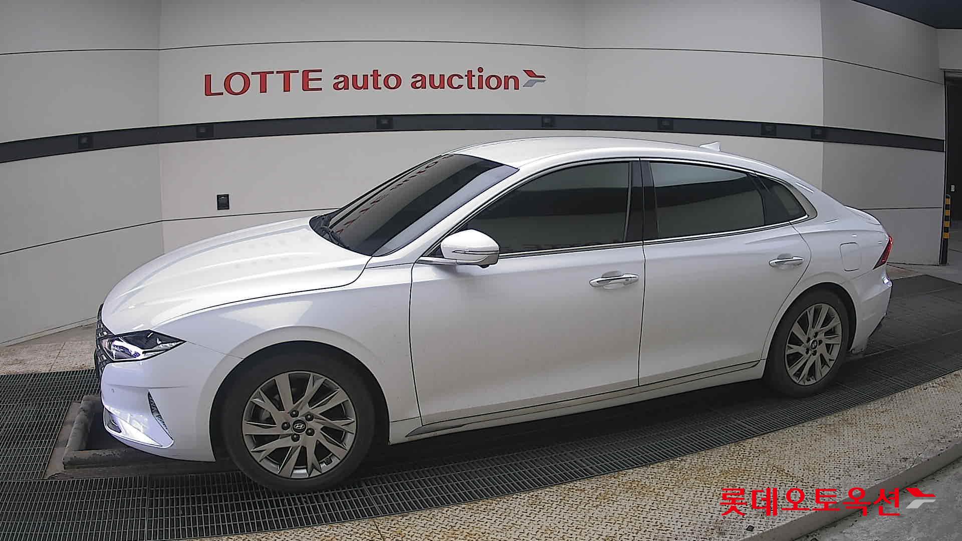 Hyundai Grandeur Hybrid id 3816352 из Кореи 12