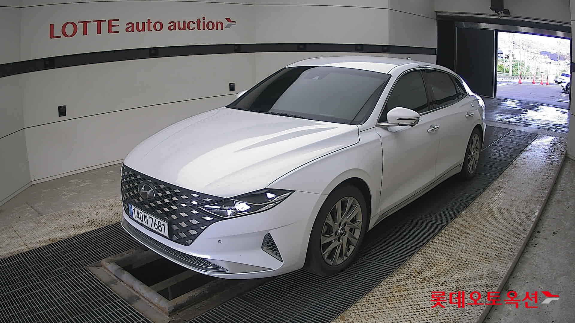 Hyundai Grandeur Hybrid id 3816352 из Кореи 14