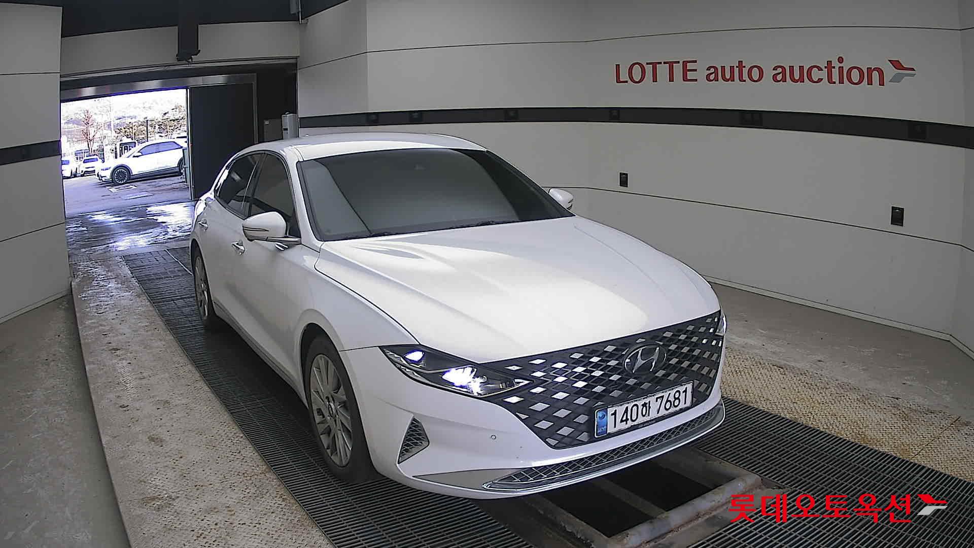 Hyundai Grandeur Hybrid id 3816352 из Кореи 15