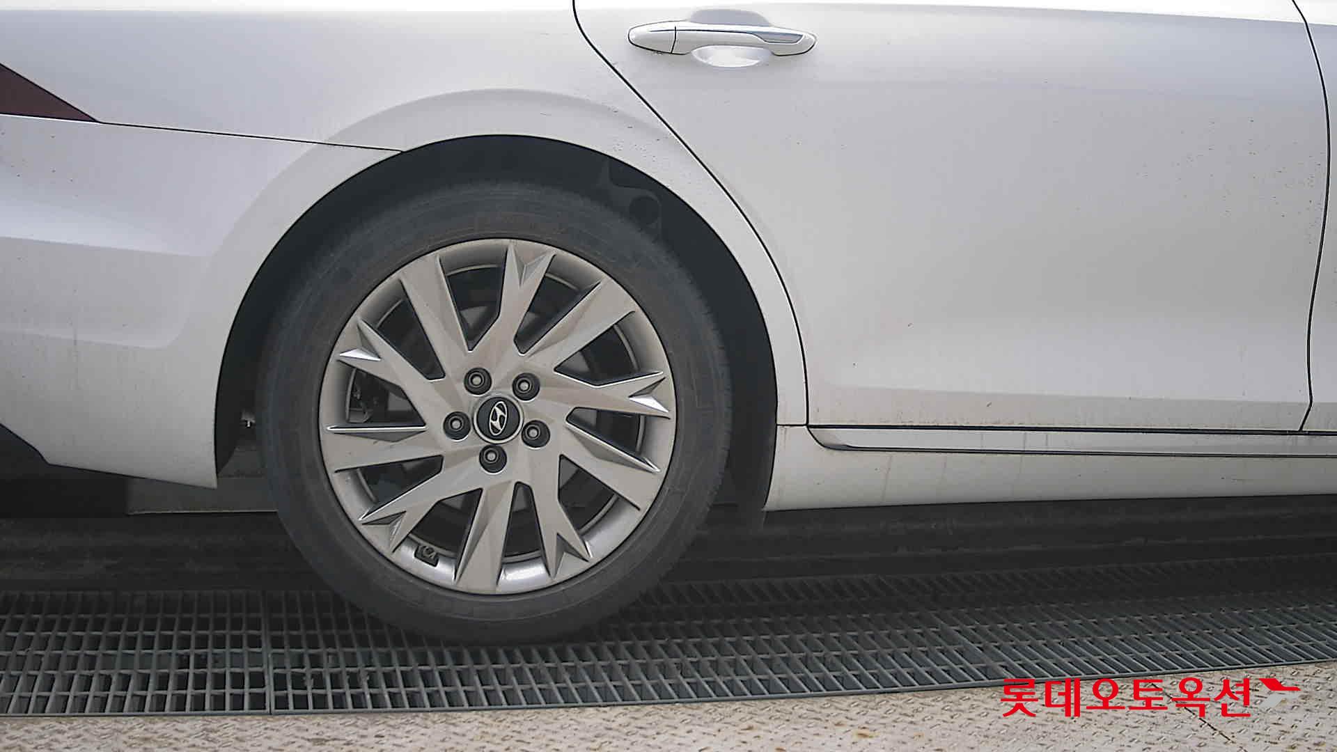 Hyundai Grandeur Hybrid id 3816352 из Кореи 24