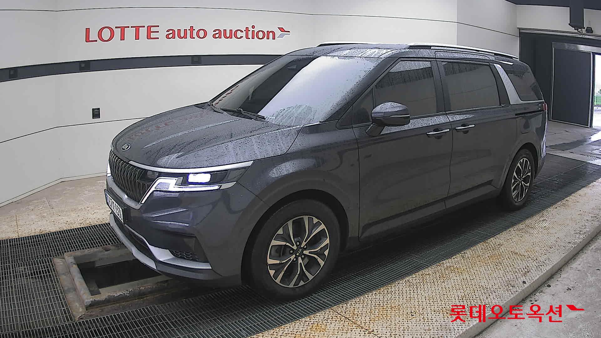 Kia Carnival id 3809974 из Кореи 13