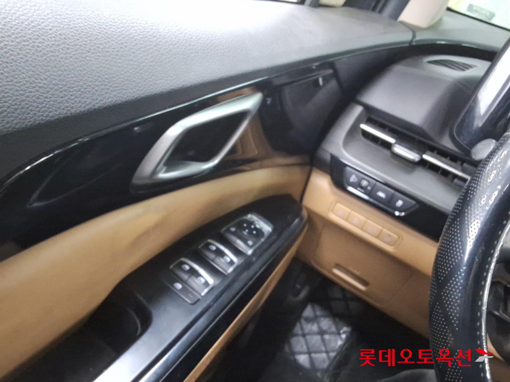 Kia Carnival id 3809974 из Кореи 28