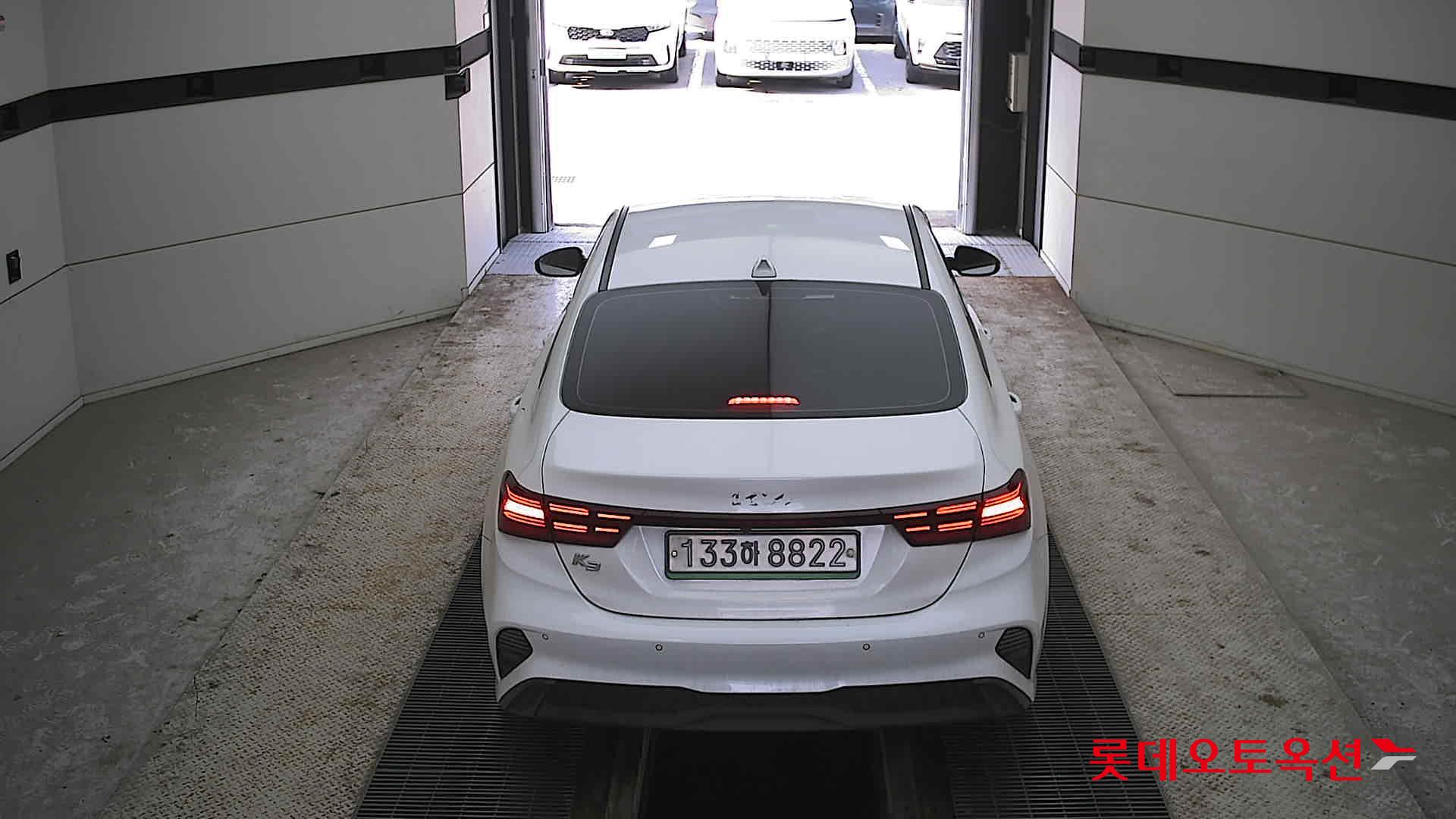 Kia K3 2022 Белый из Кореи, фото 5