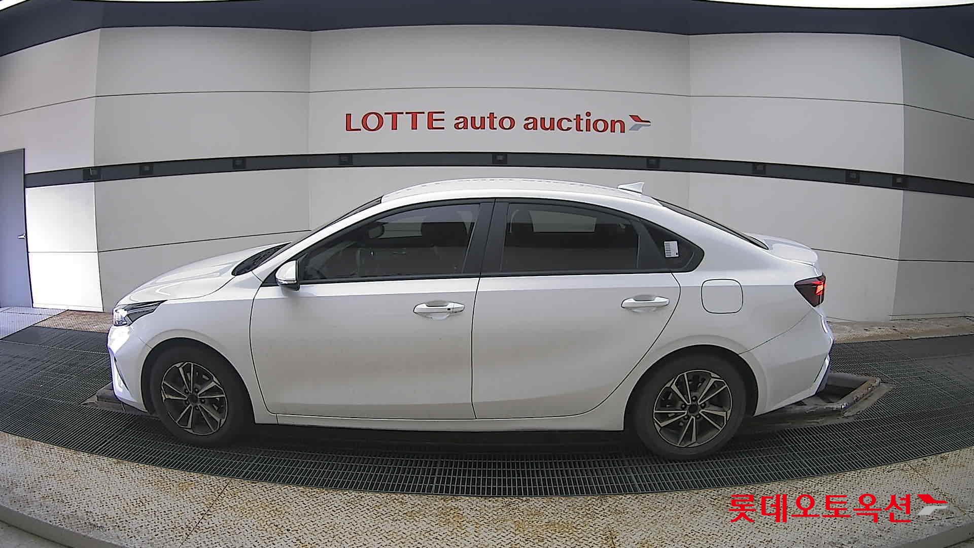 Kia K3 id 3822915 из Кореи 7