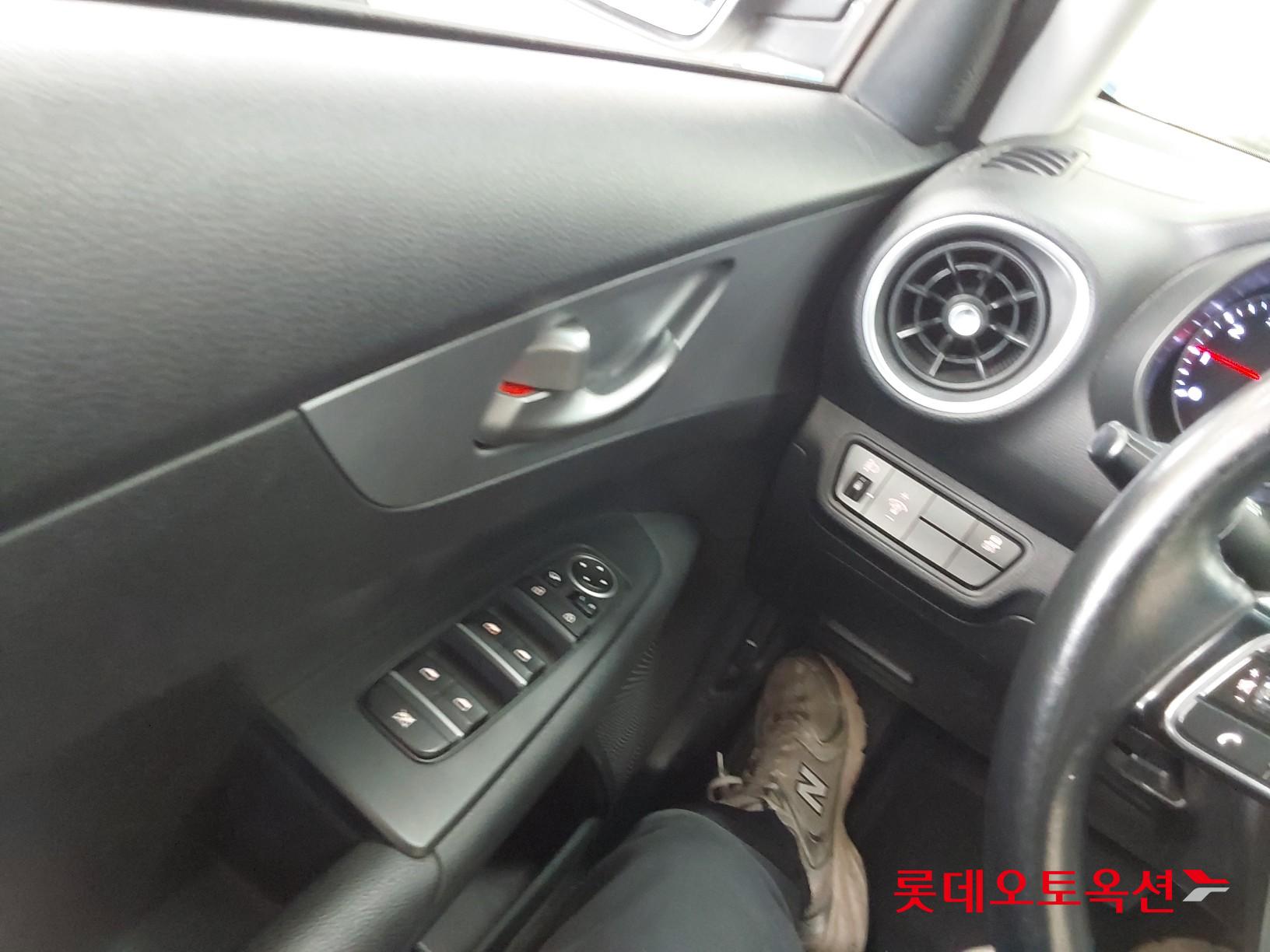 Kia K3 id 3822915 из Кореи 28