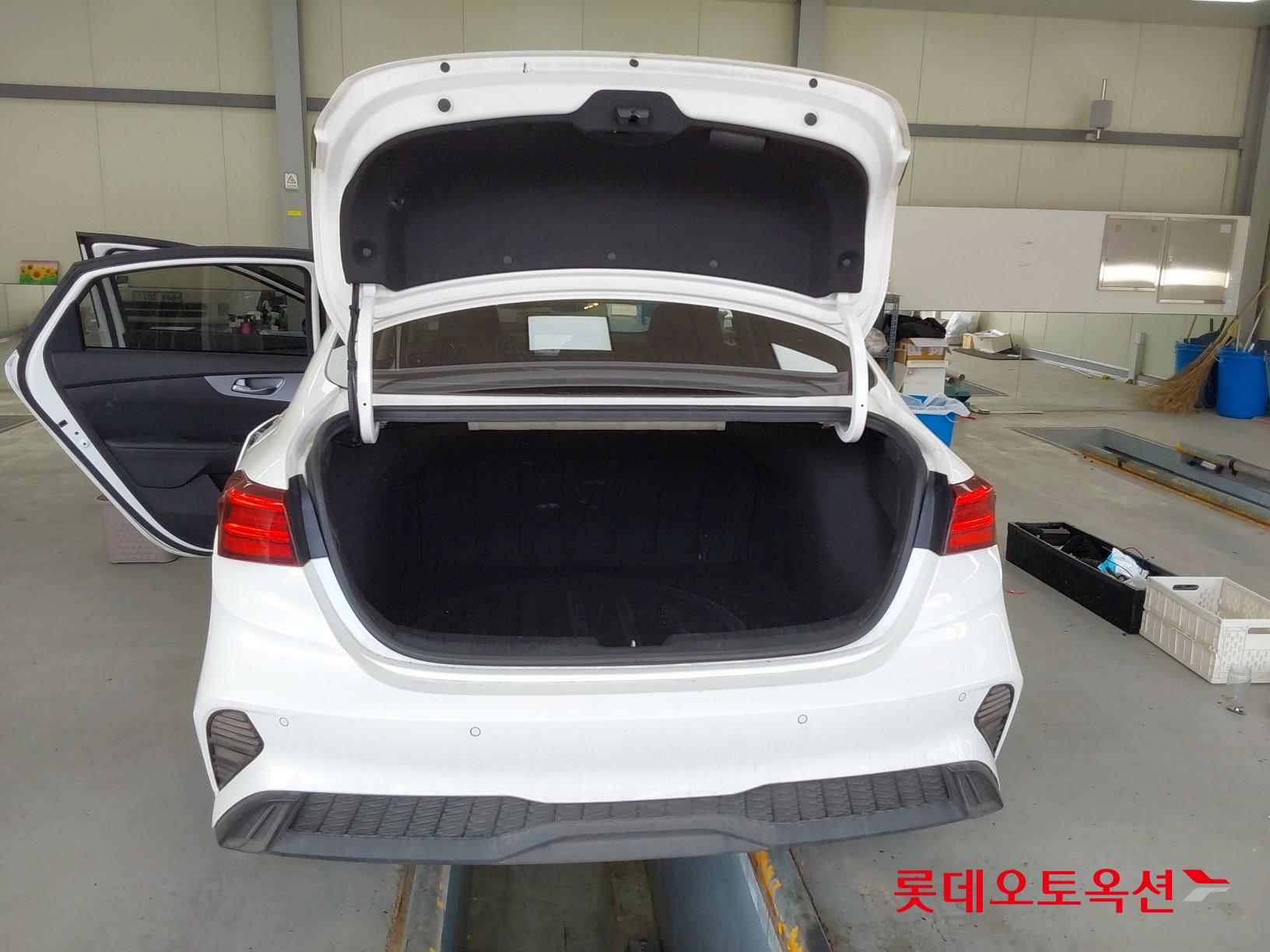 Kia K3 id 3822915 из Кореи 38