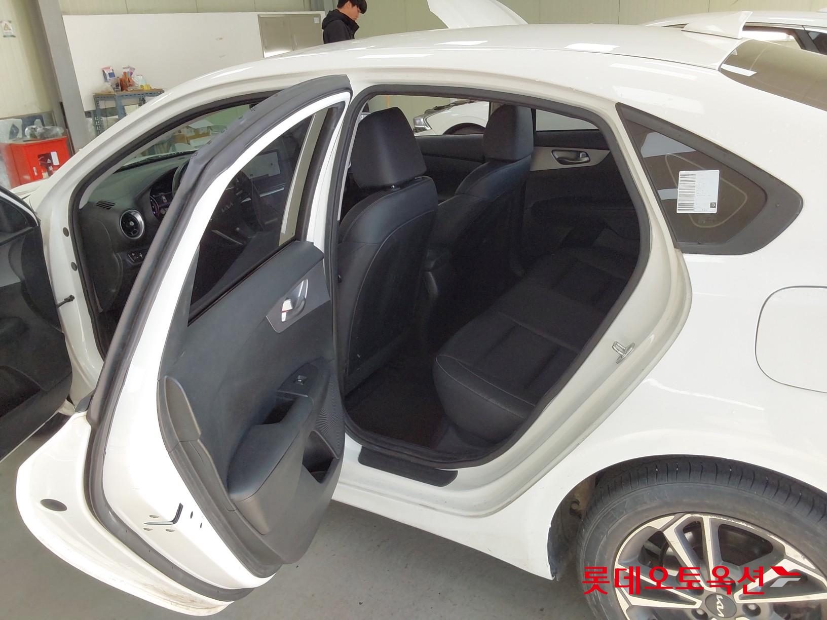 Kia K3 id 3822981 из Кореи 37