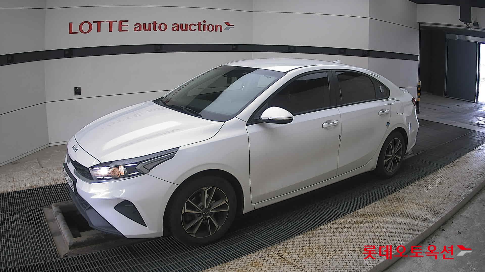 Kia K3 id 3822913 из Кореи 13