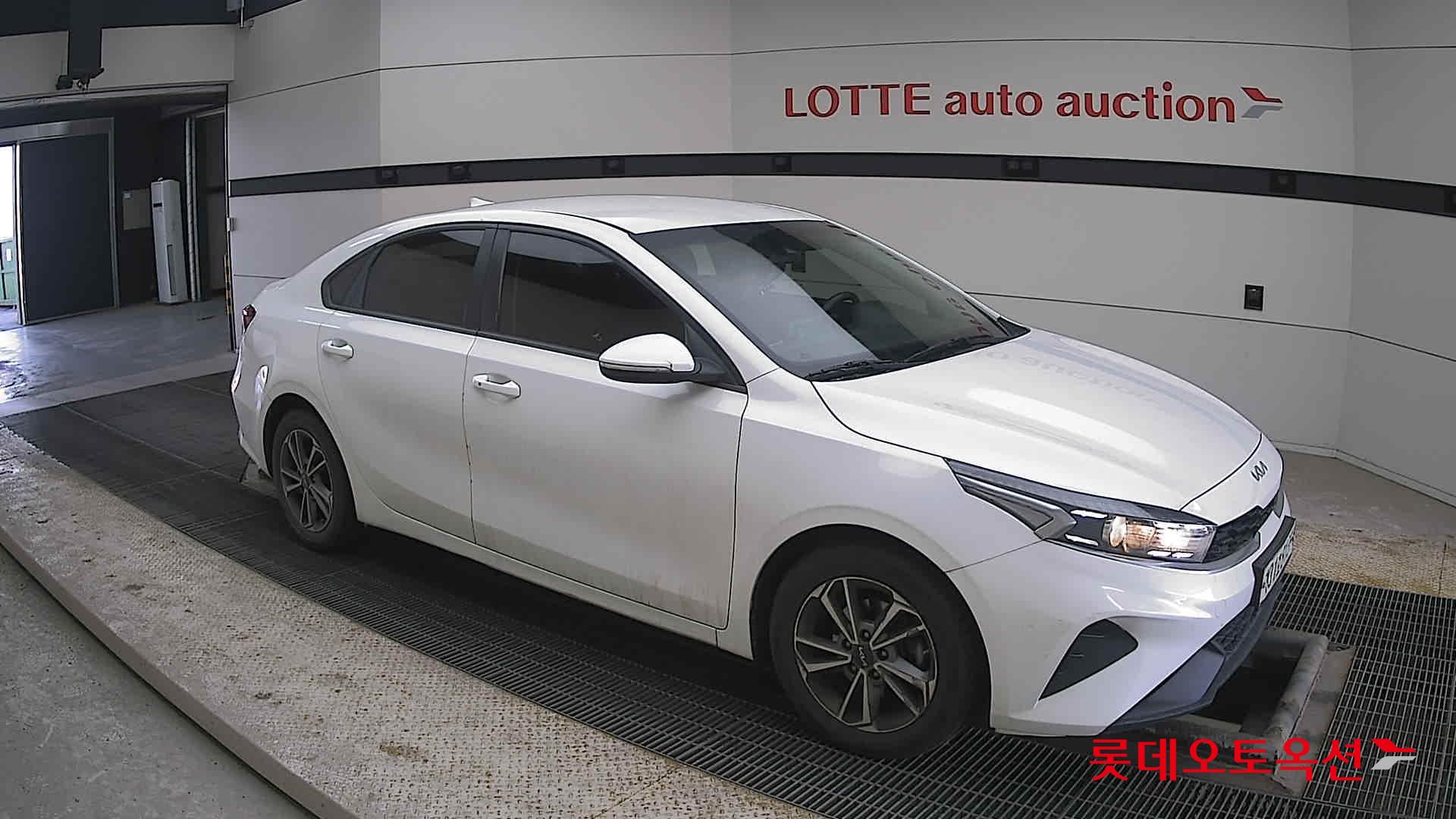 Kia K3 id 3822913 из Кореи 16