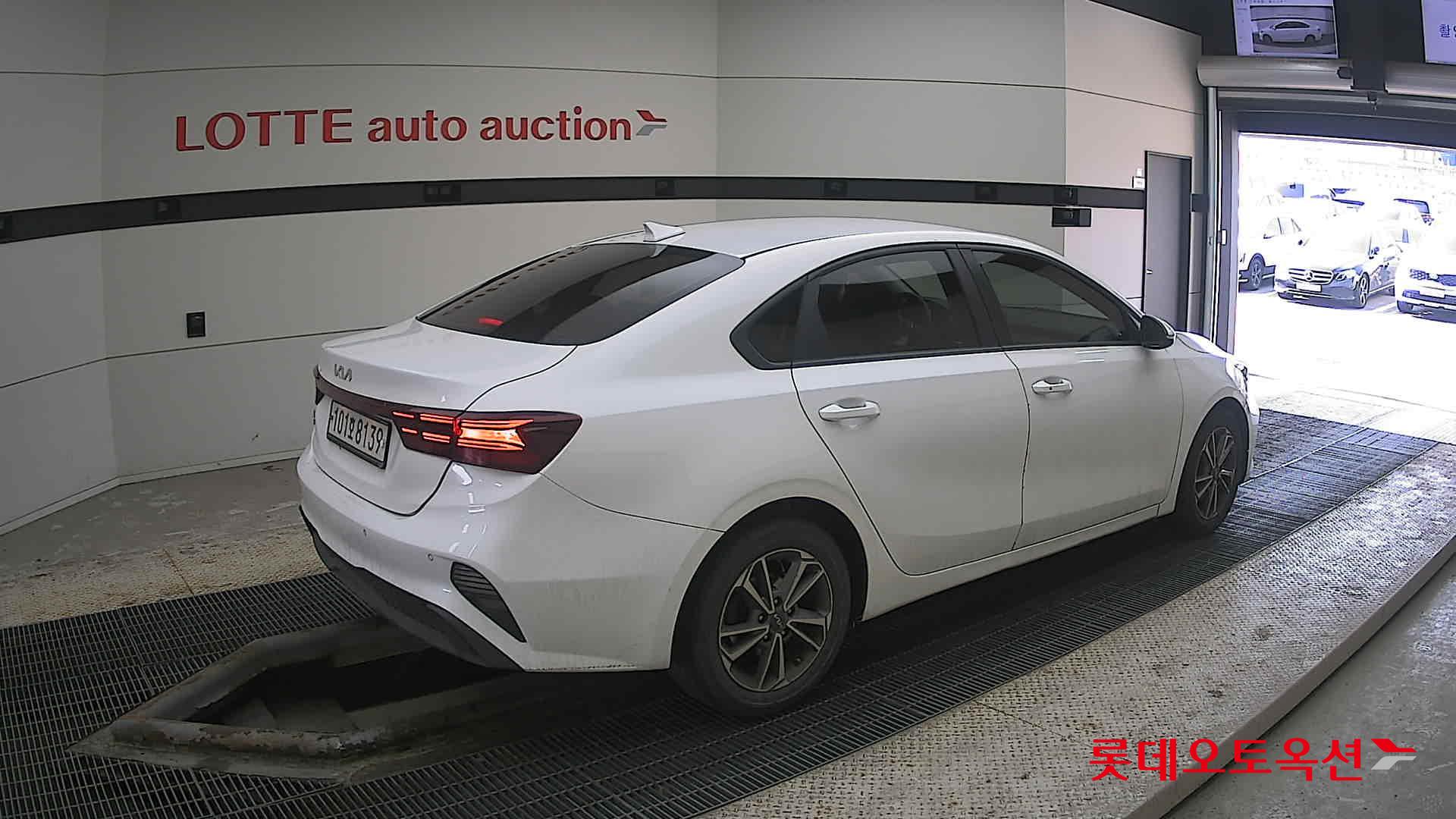 Kia K3 id 3822913 из Кореи 19