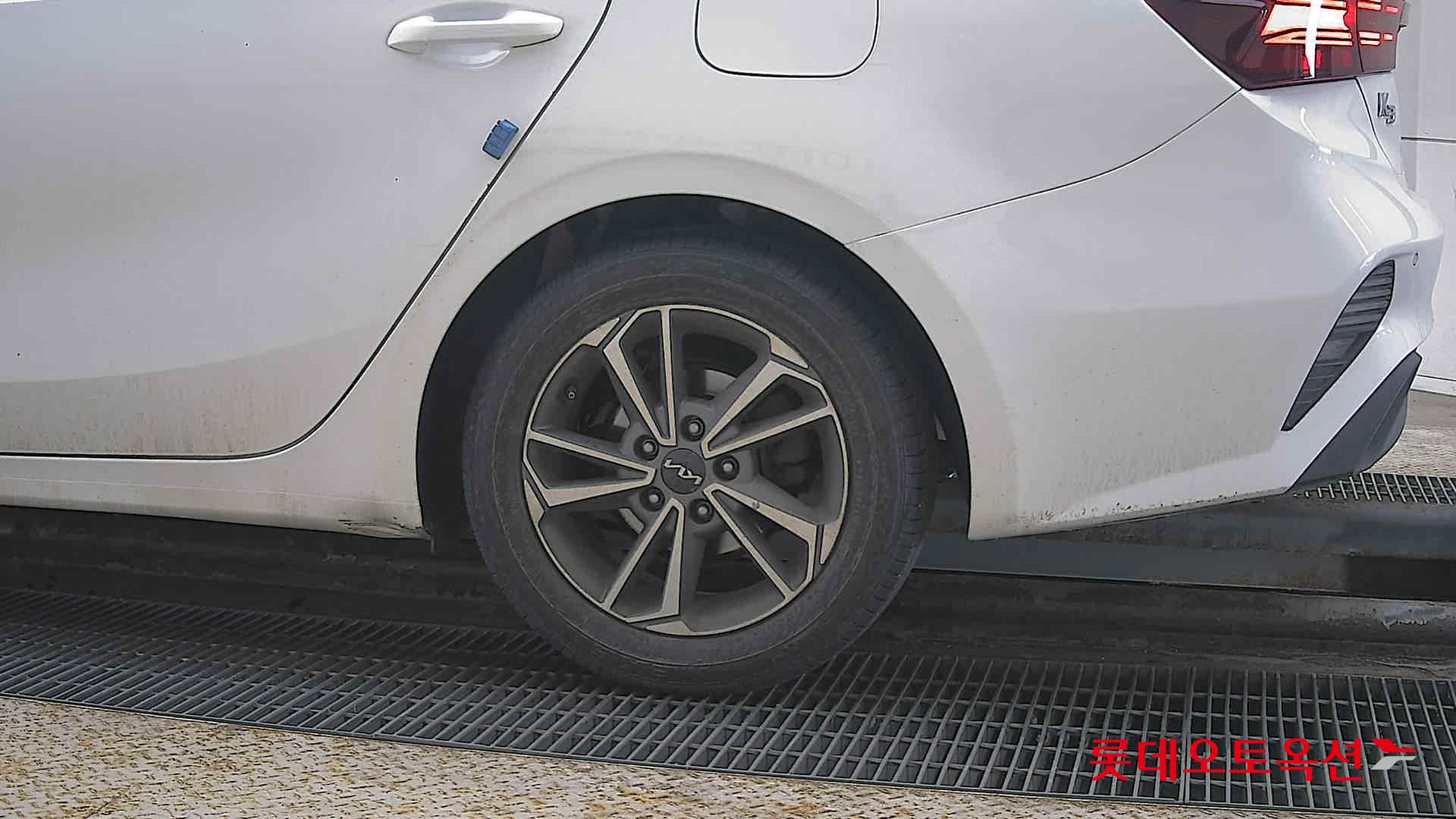 Kia K3 id 3822913 из Кореи 22