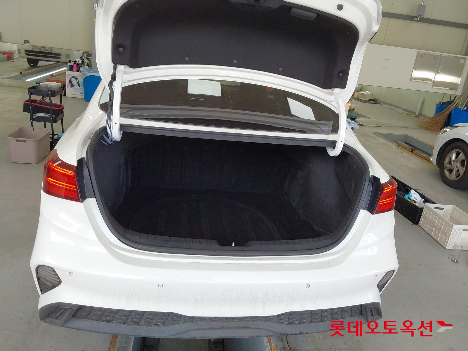 Kia K3 id 3822913 из Кореи 38