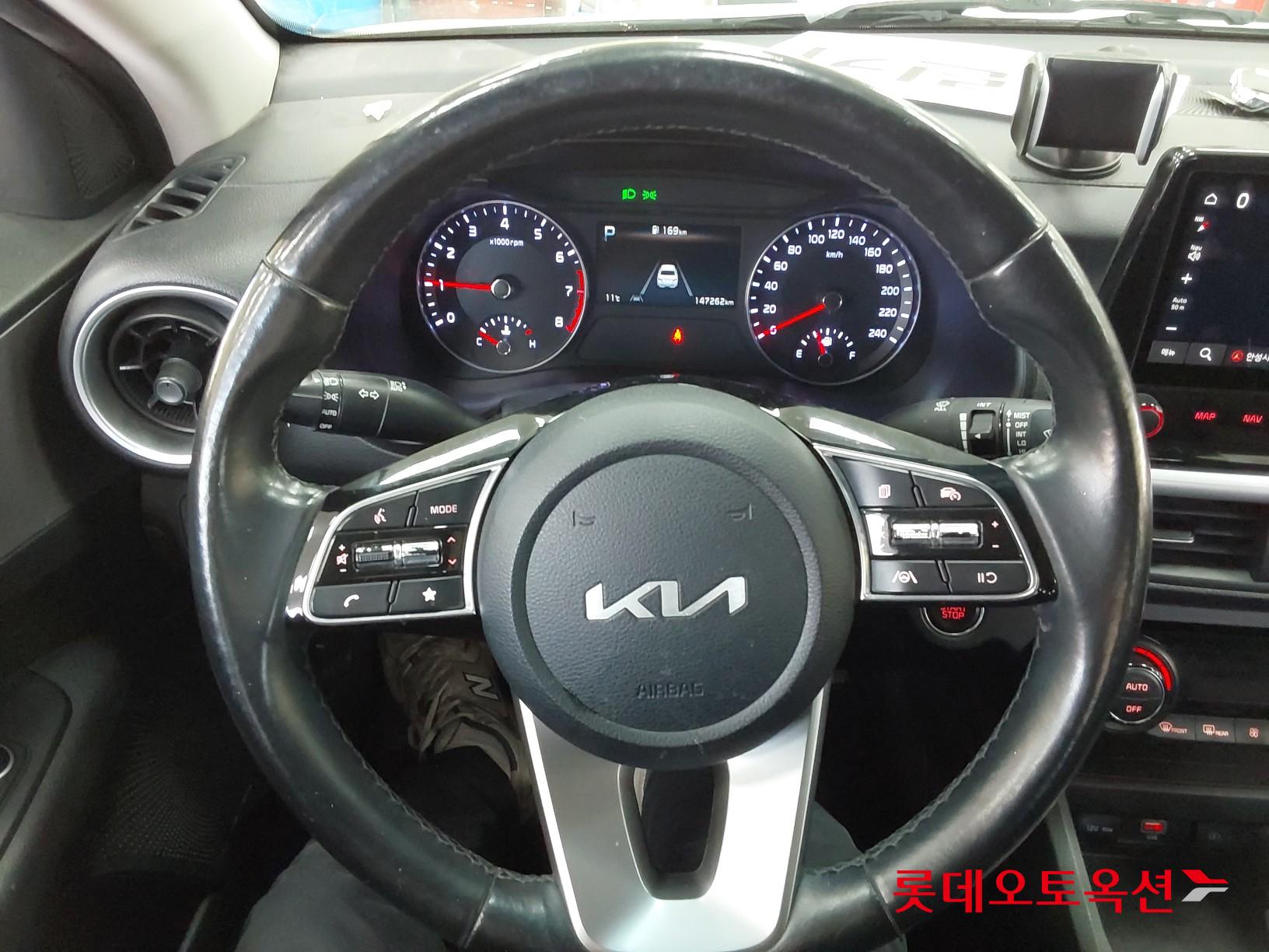 Kia K3 id 3816406 из Кореи 29