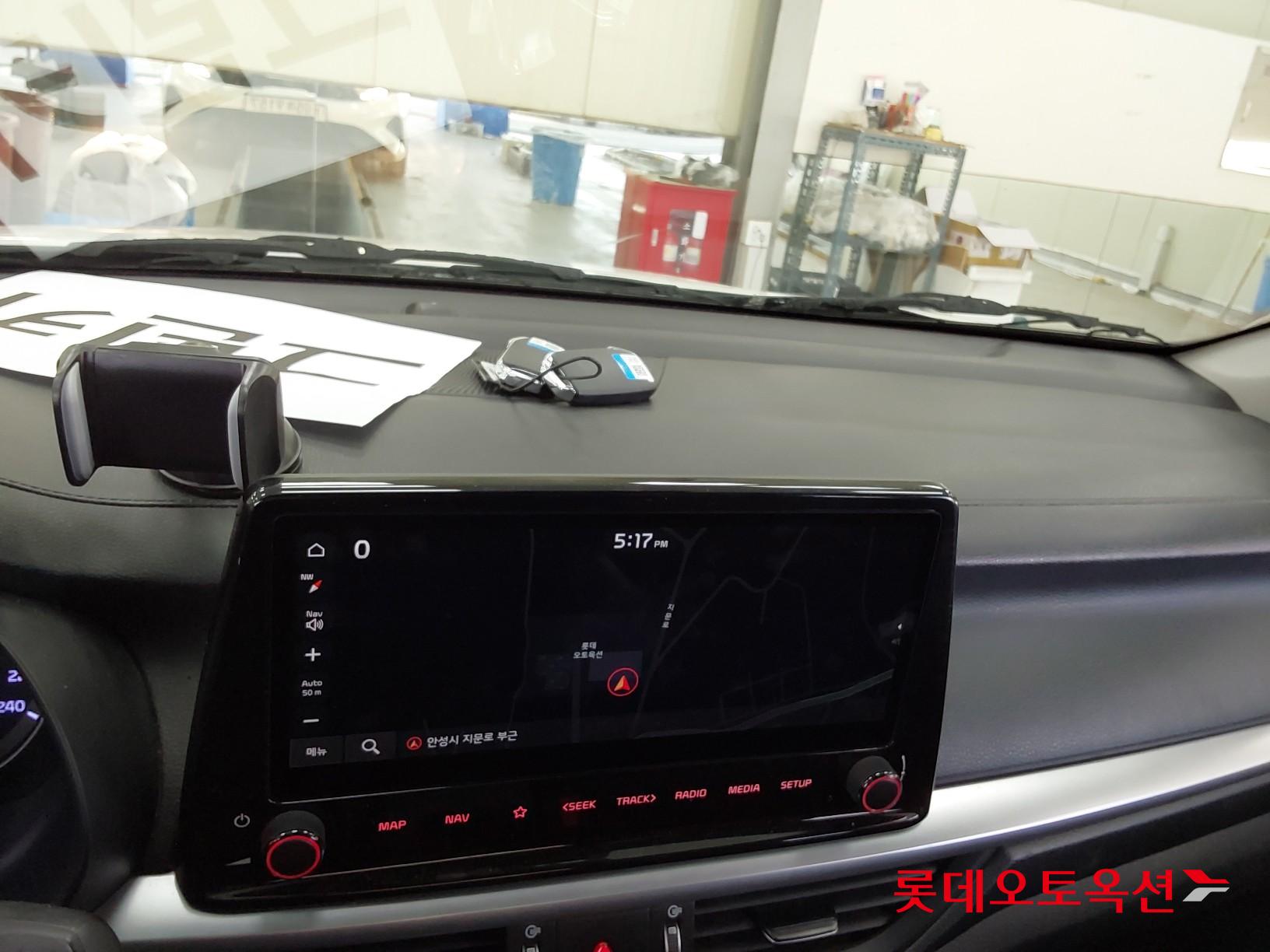 Kia K3 id 3816406 из Кореи 32