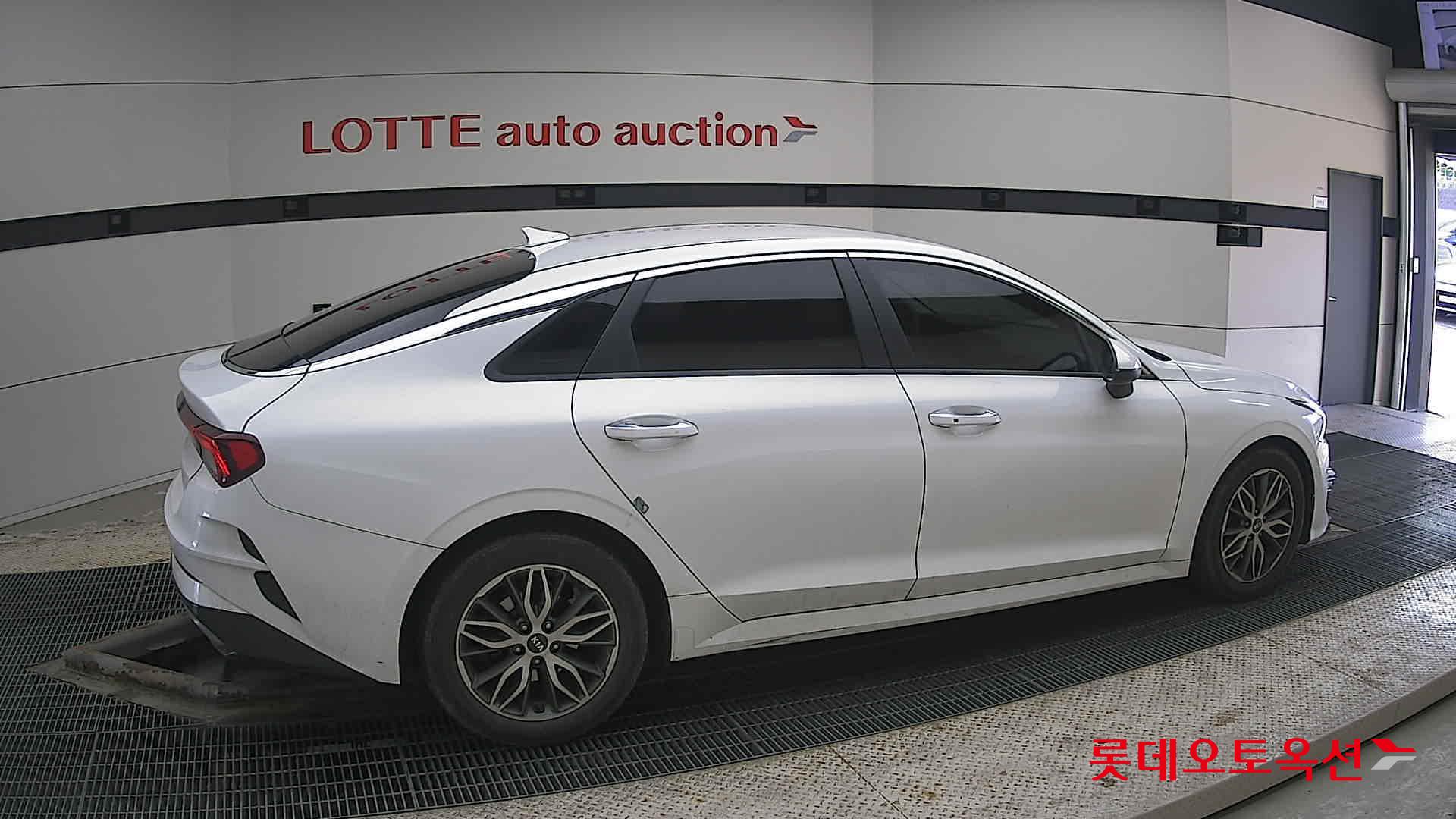 Kia K5 id 3816371 из Кореи 18