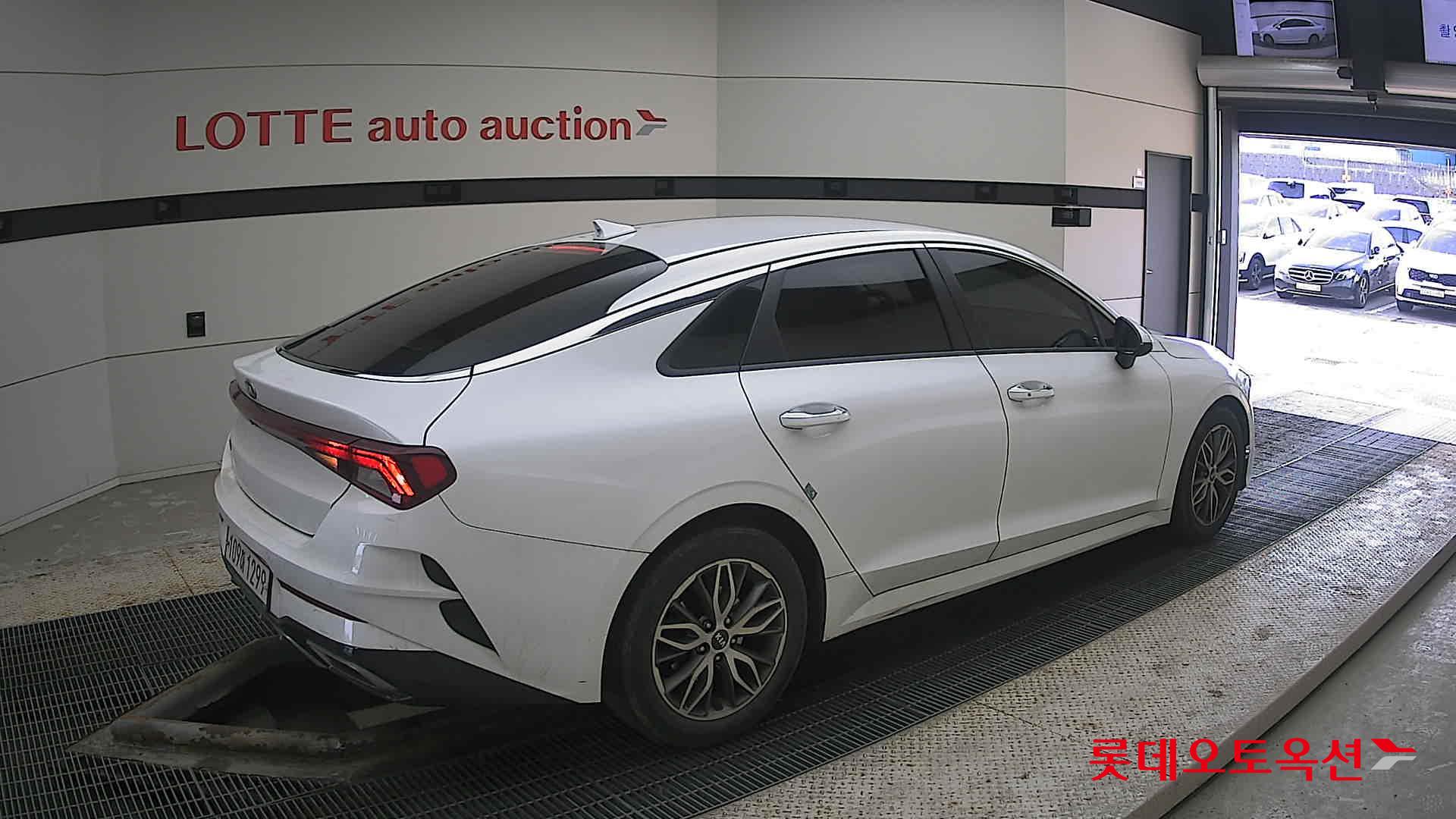 Kia K5 id 3816371 из Кореи 19