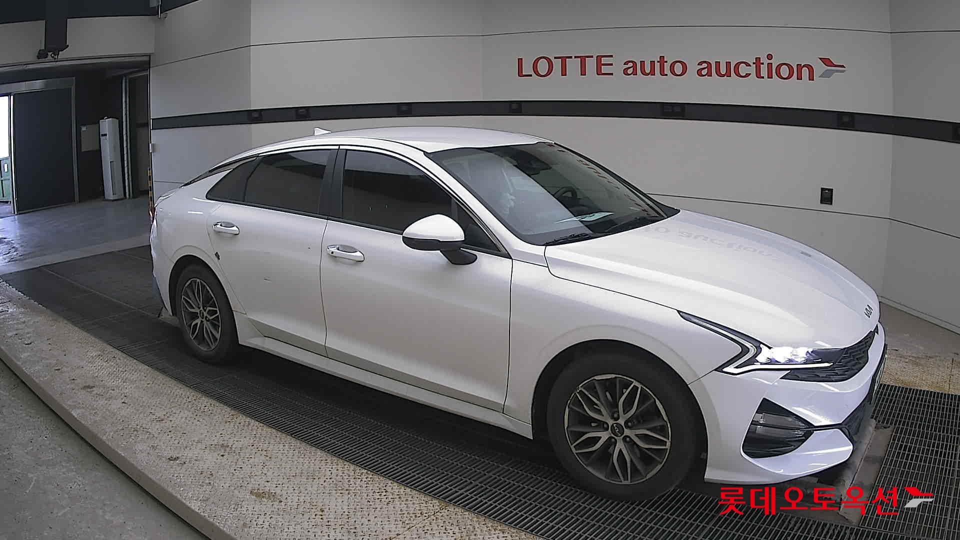 Kia K5 id 3816416 из Кореи 16