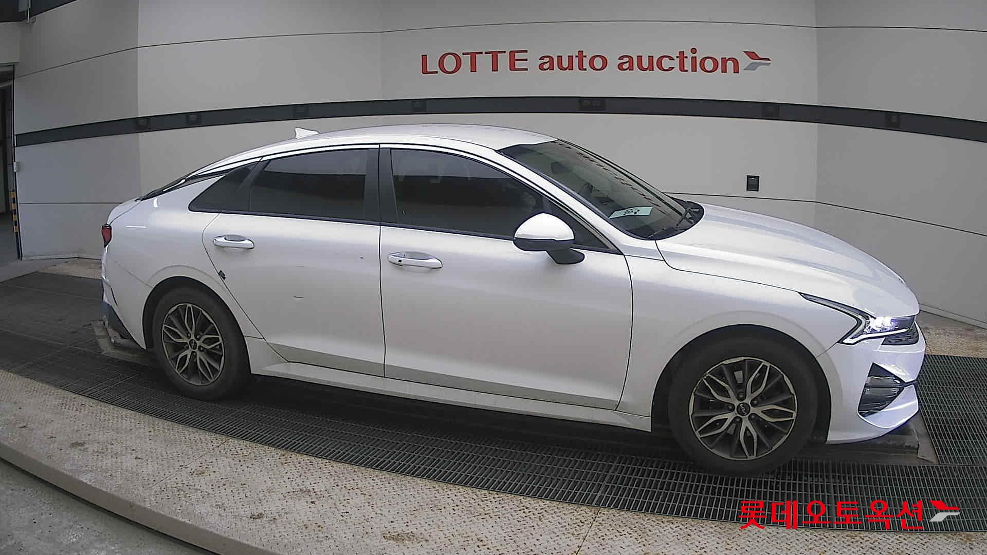 Kia K5 id 3816416 из Кореи 17