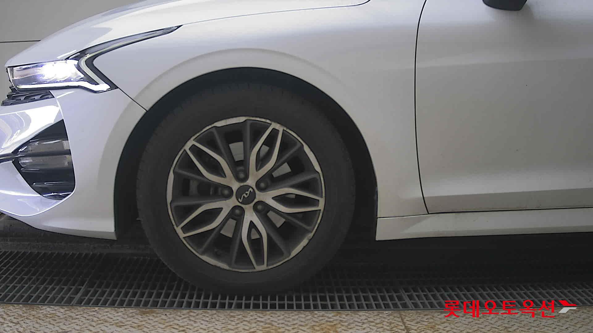 Kia K5 id 3816416 из Кореи 21