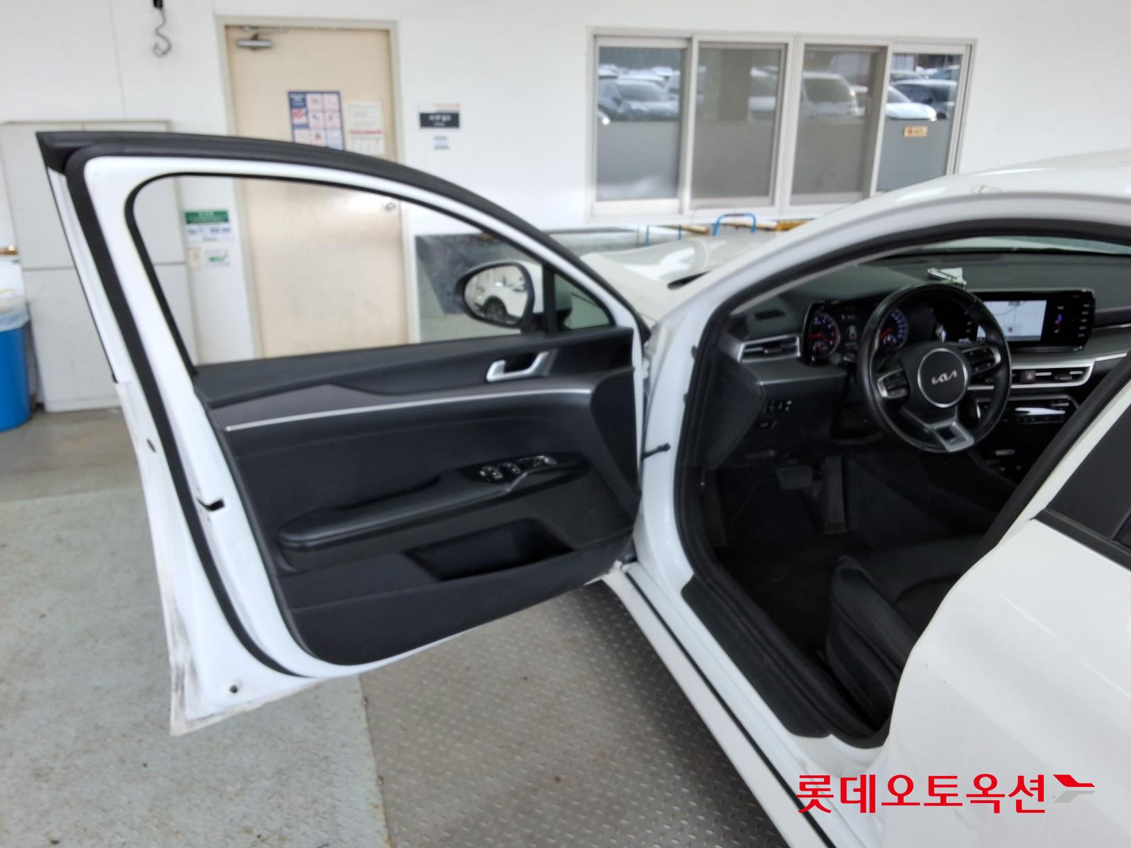 Kia K5 id 3816416 из Кореи 35