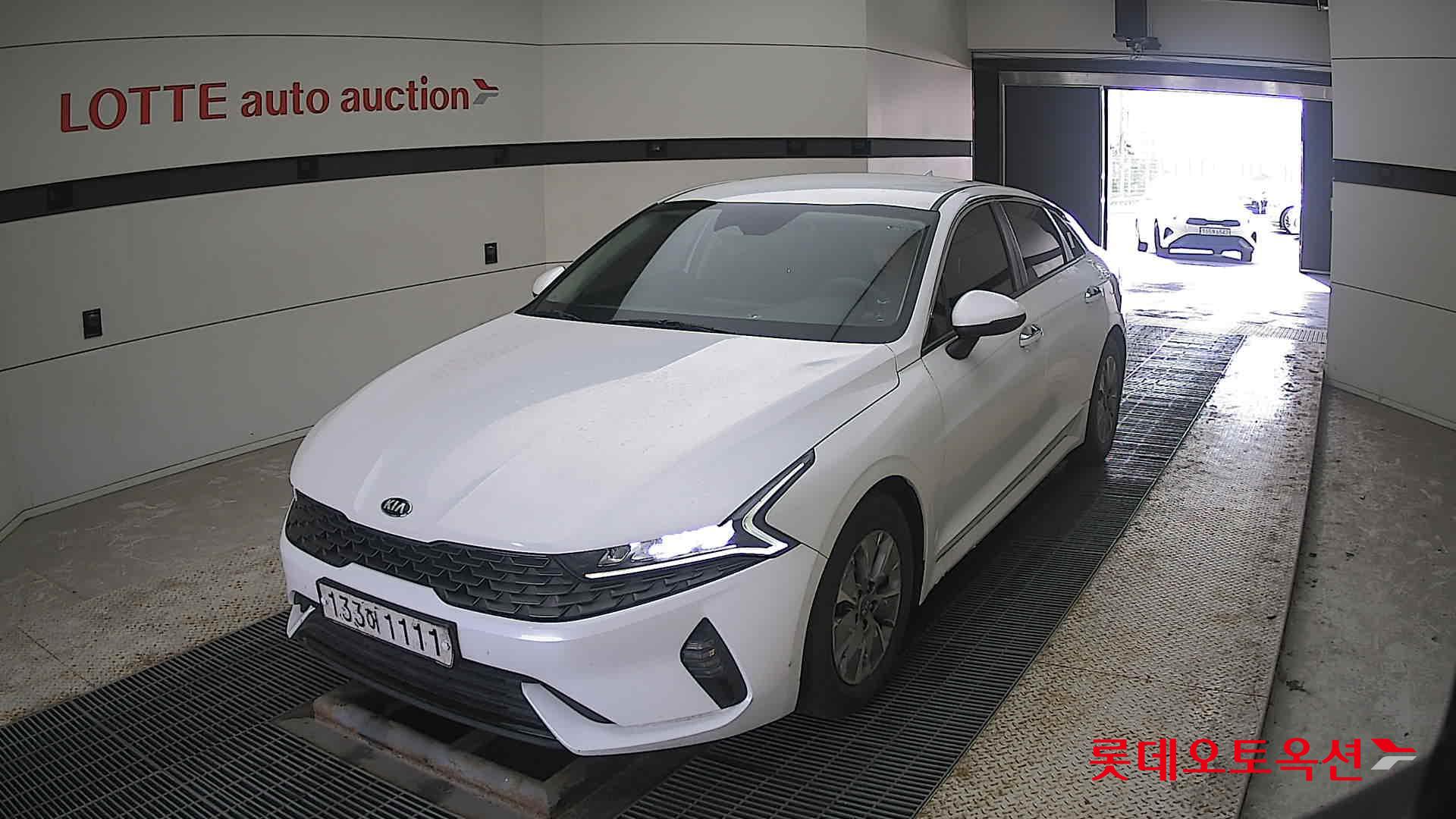 Kia K5 Hybrid 2021 Белый из Кореи