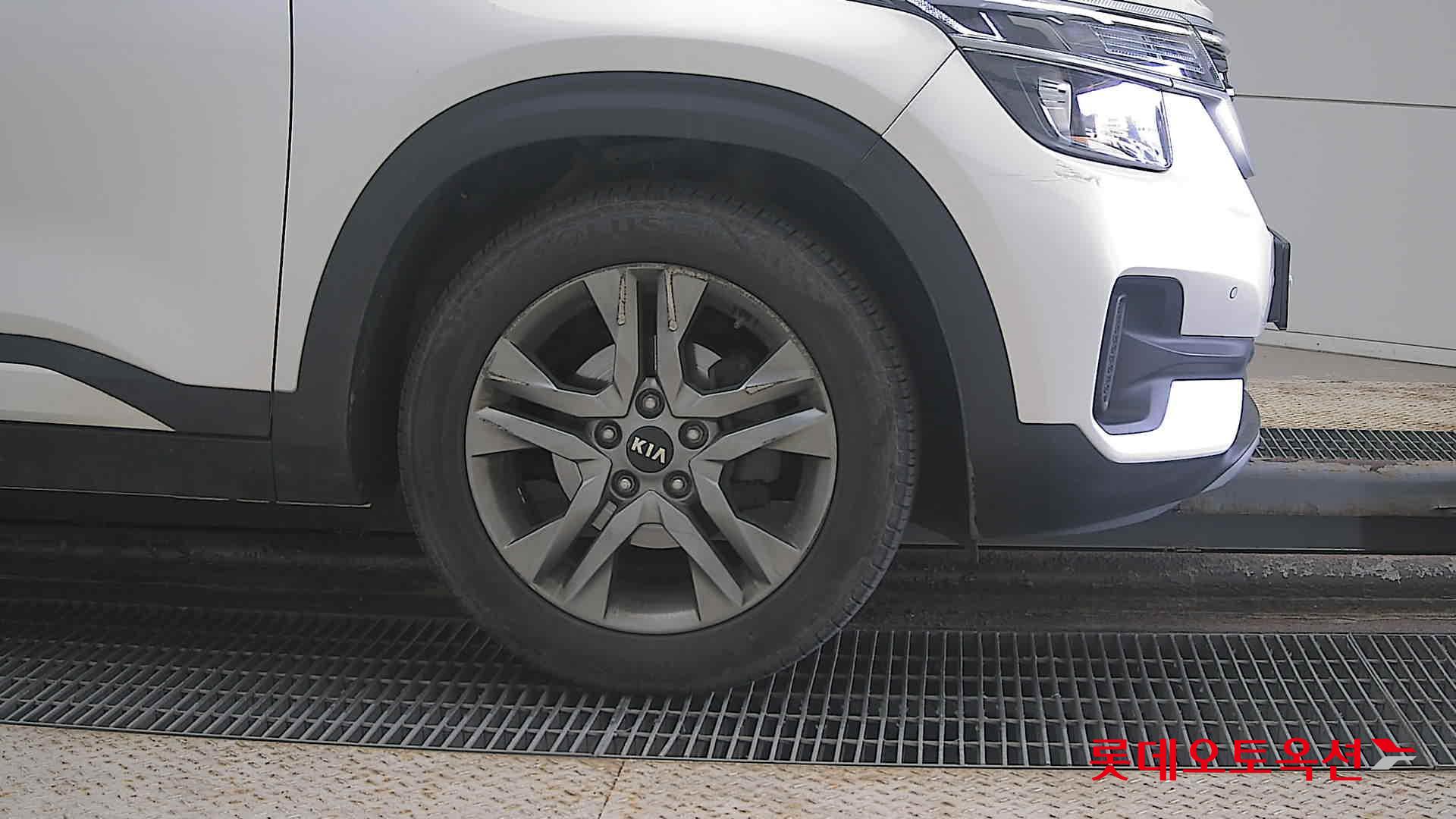 Kia Seltos id 3822909 из Кореи 23