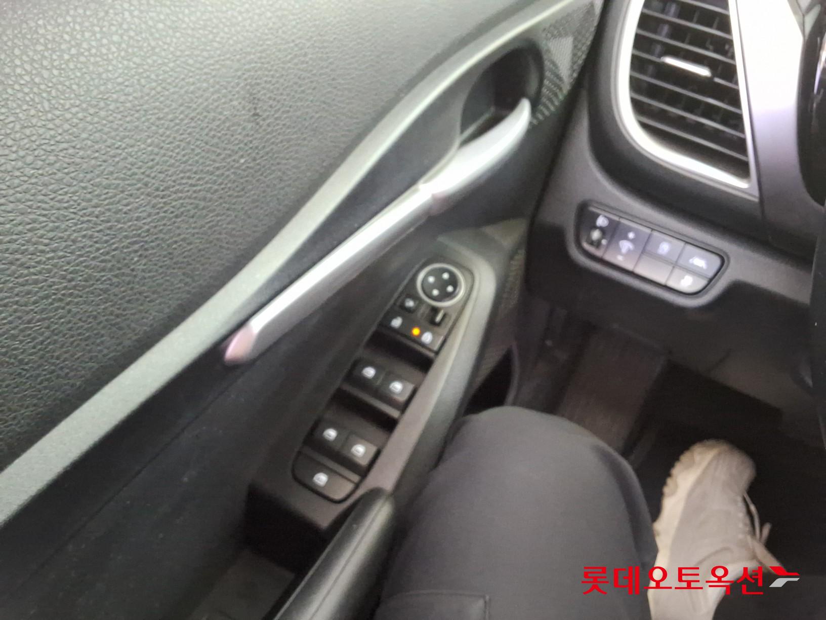 Kia Seltos id 3822909 из Кореи 28