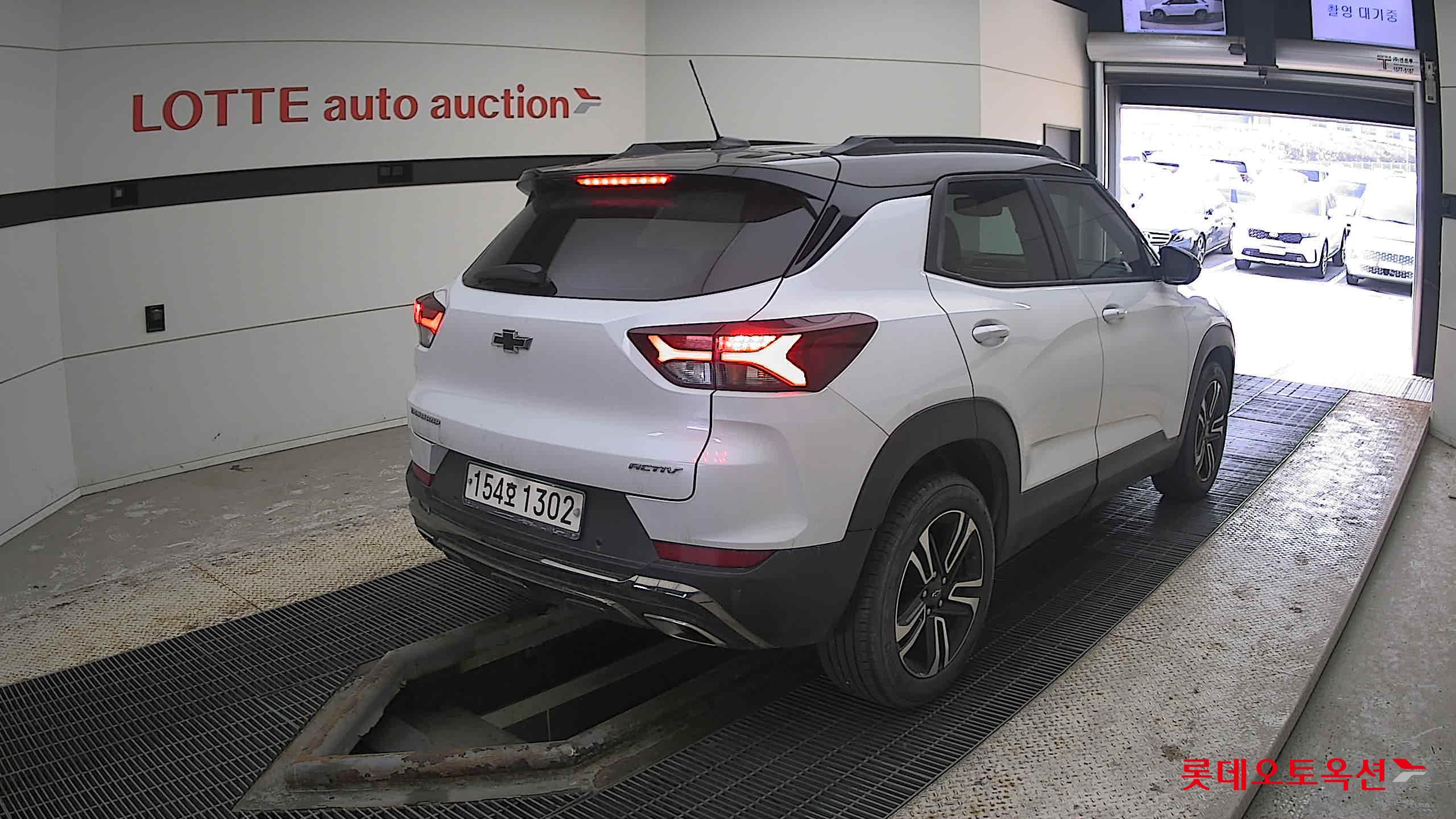 Korea G M TrailBlazer 1.35 Turbo FWD 2022 Белый из Кореи, фото 4