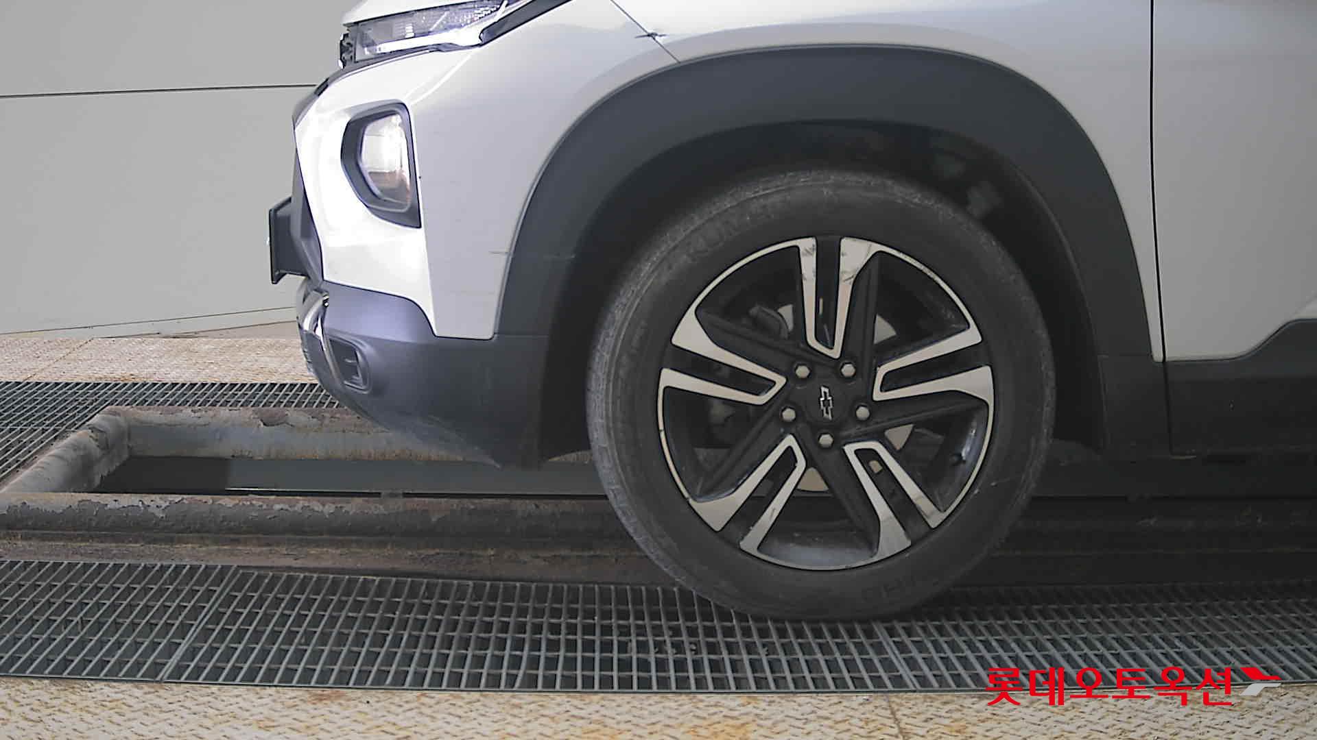 Korea G M TrailBlazer 1.35 Turbo FWD id 3822800 из Кореи 21