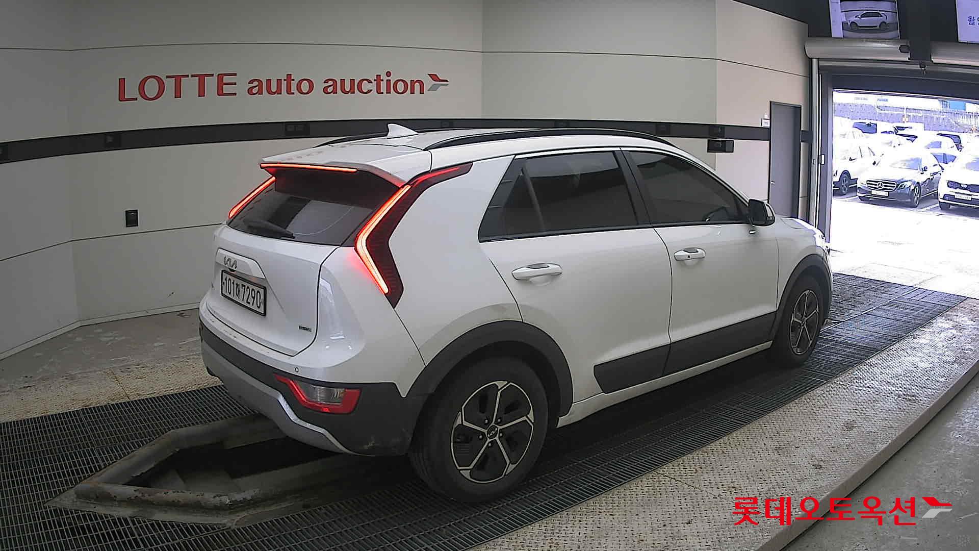 Kia Niro Hybrid id 3816403 из Кореи 19