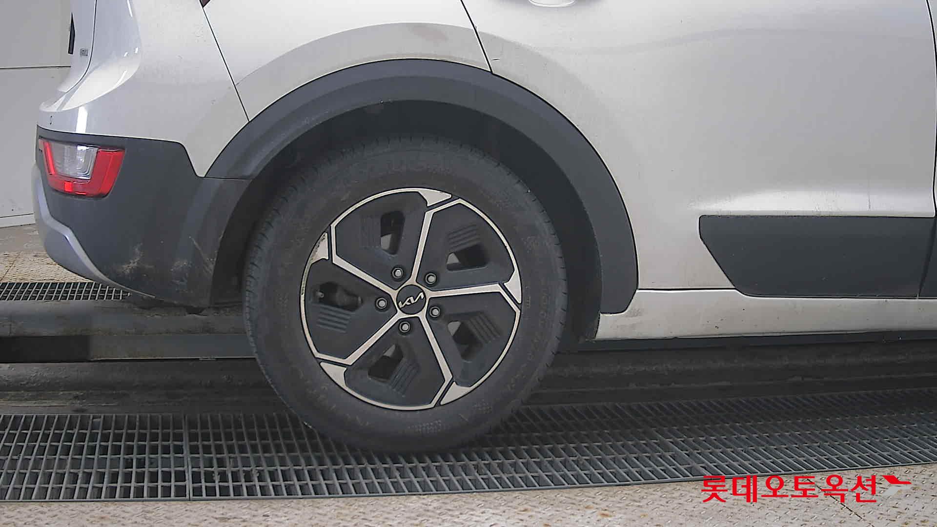 Kia Niro Hybrid id 3816403 из Кореи 24