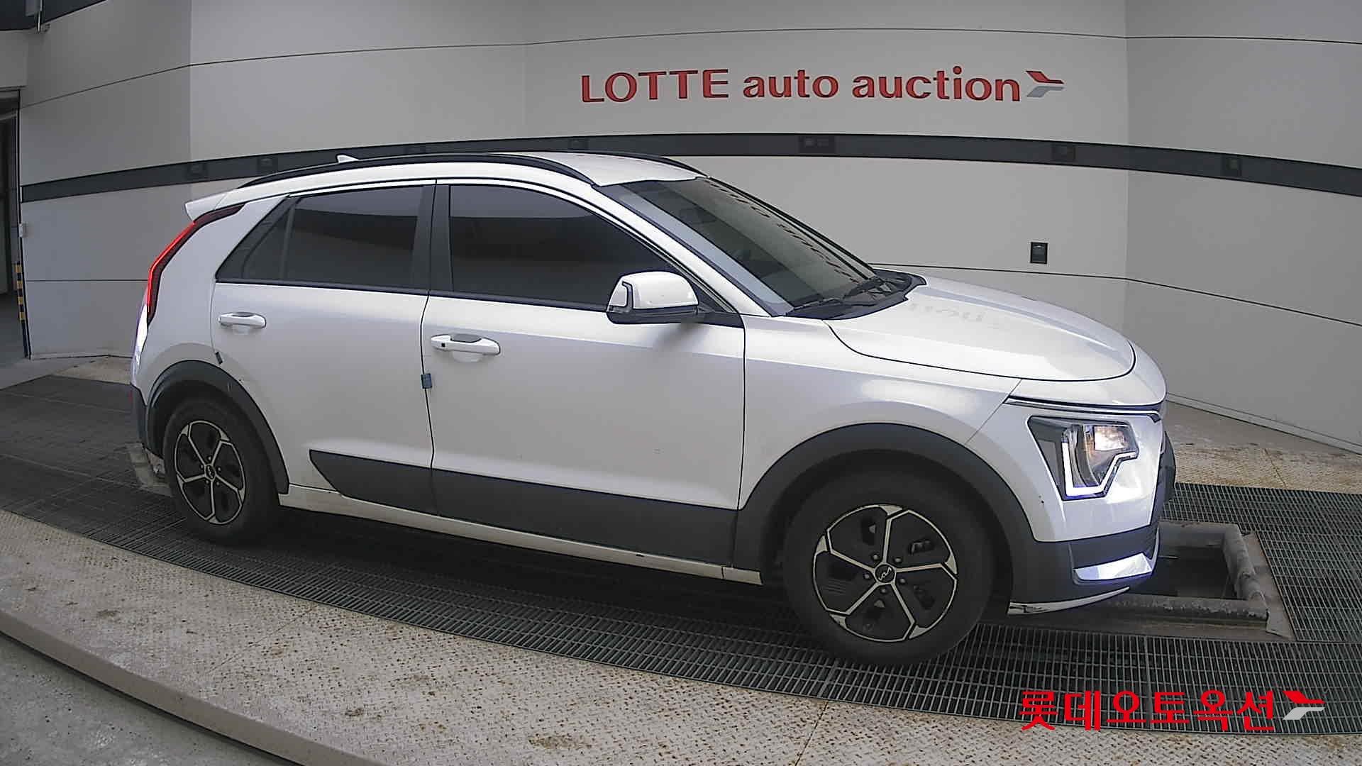 Kia Niro Hybrid id 3816414 из Кореи 17