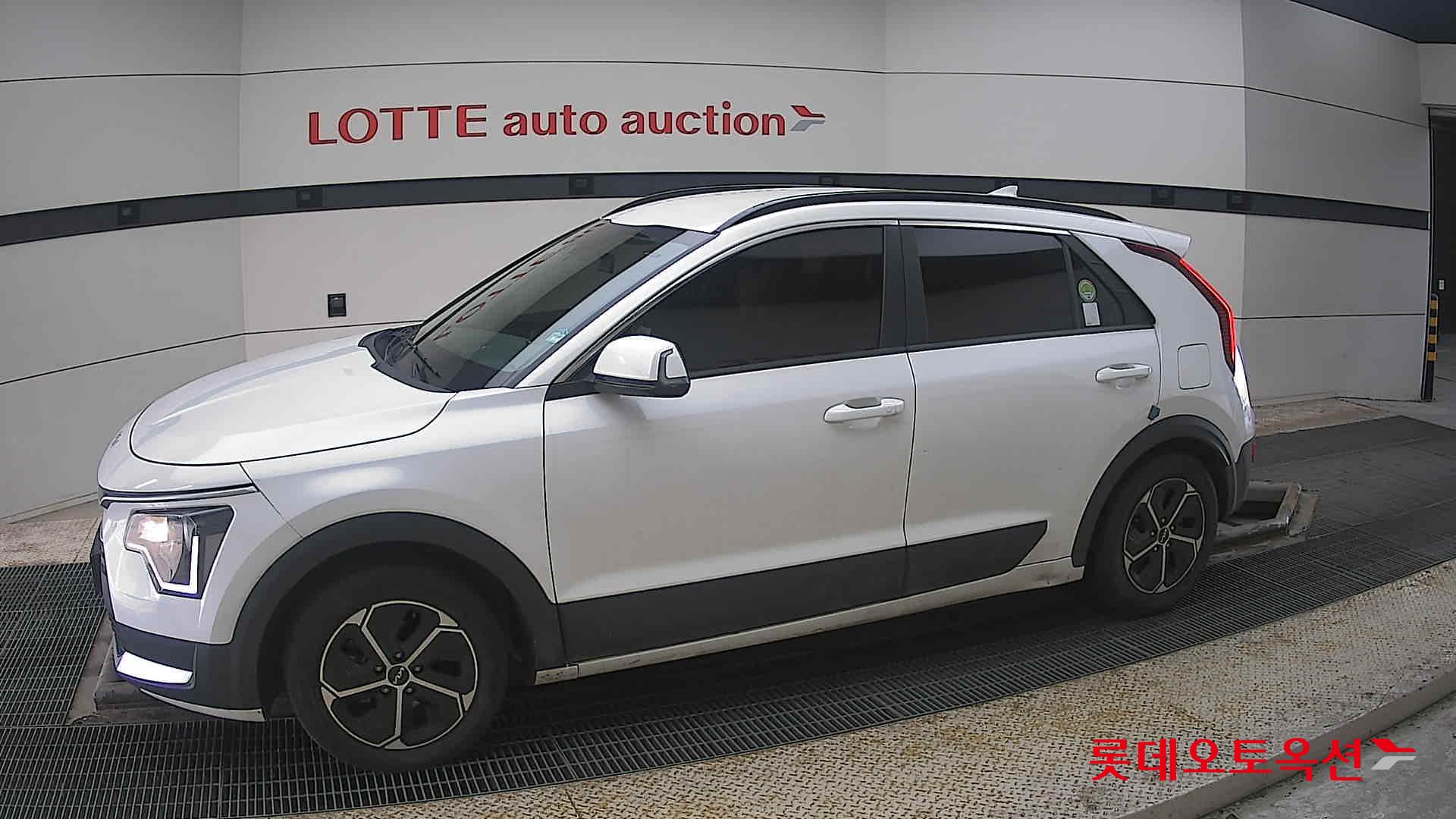 Kia Niro Hybrid id 3822801 из Кореи 12