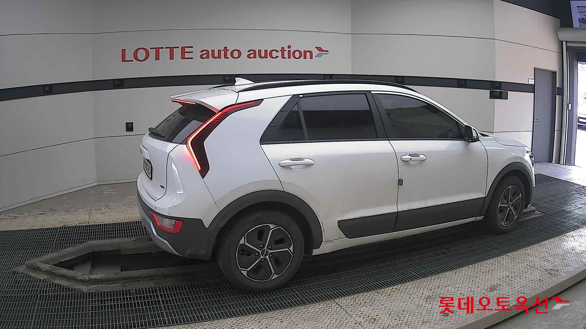 Kia Niro Hybrid id 3822801 из Кореи 18