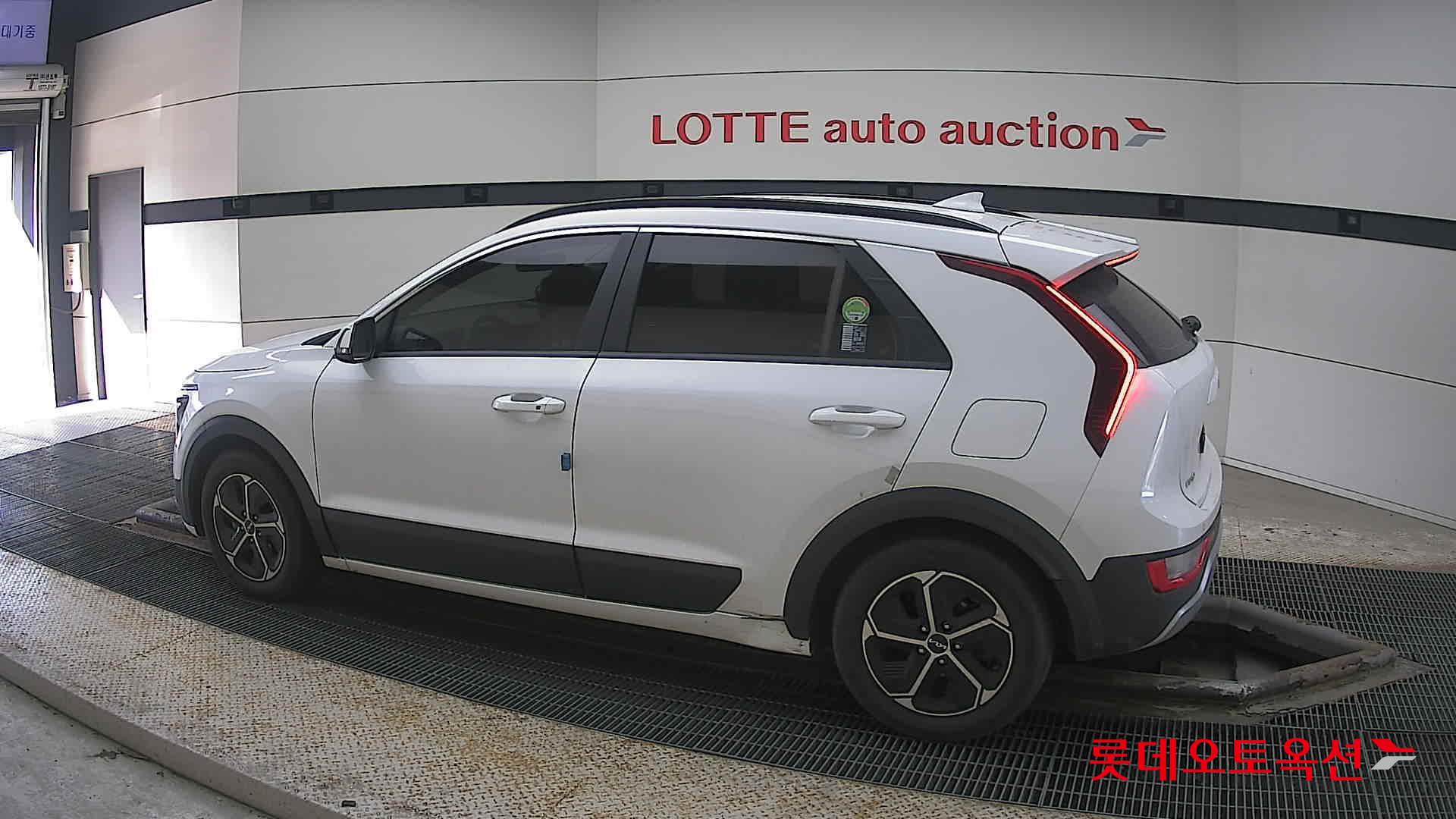 Kia Niro Hybrid id 3816369 из Кореи 11