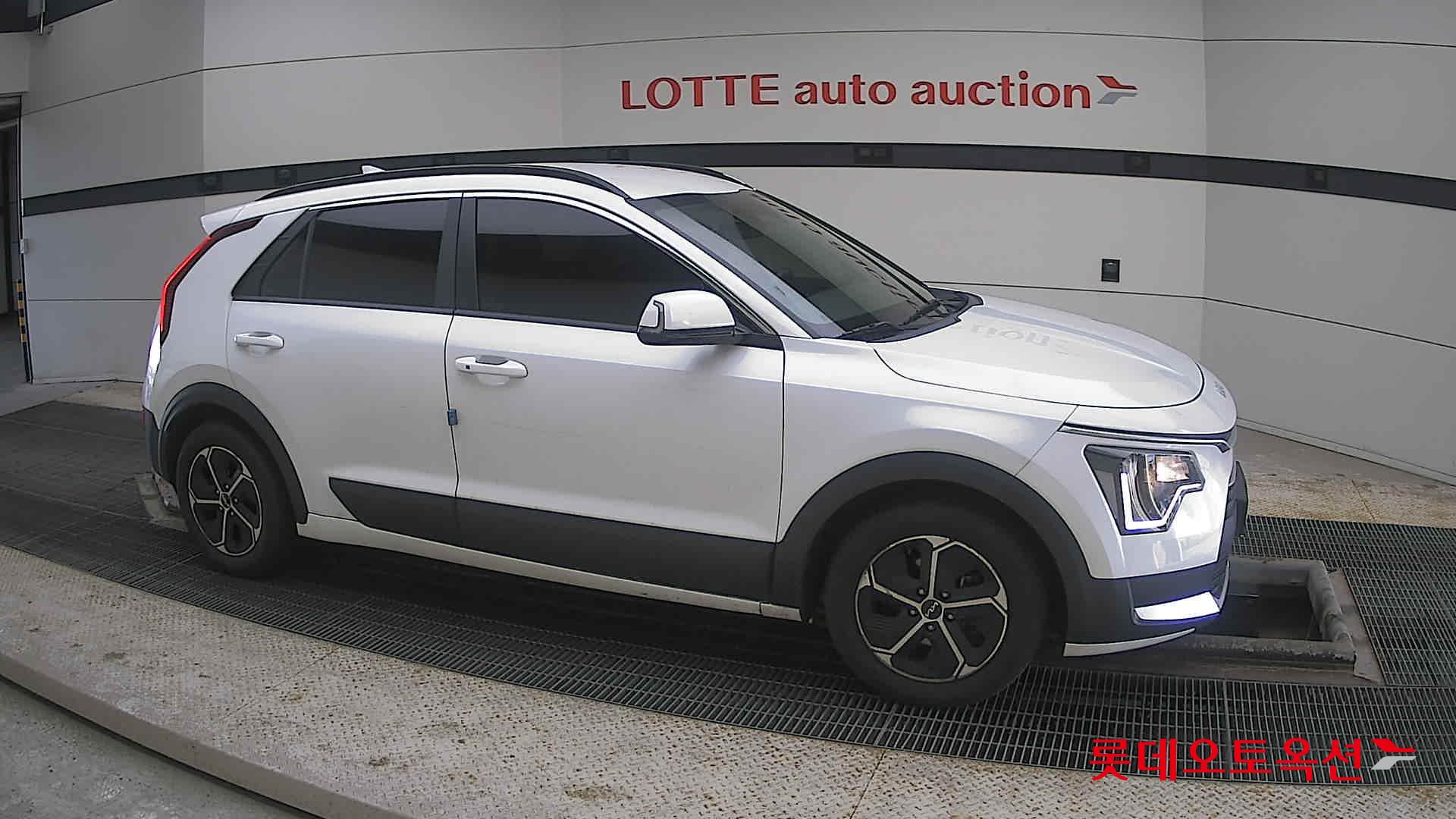 Kia Niro Hybrid id 3816369 из Кореи 17