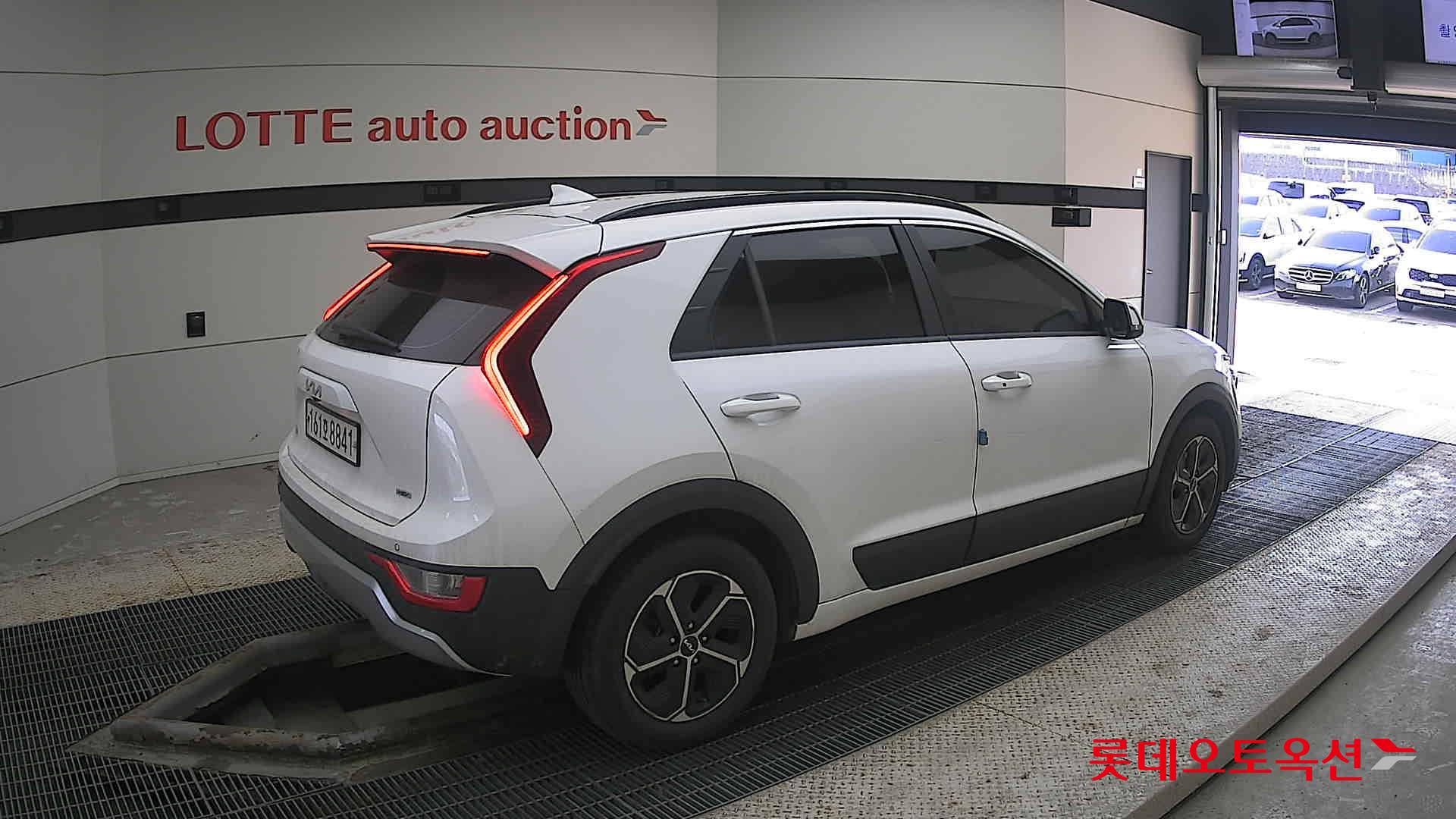 Kia Niro Hybrid id 3816369 из Кореи 19