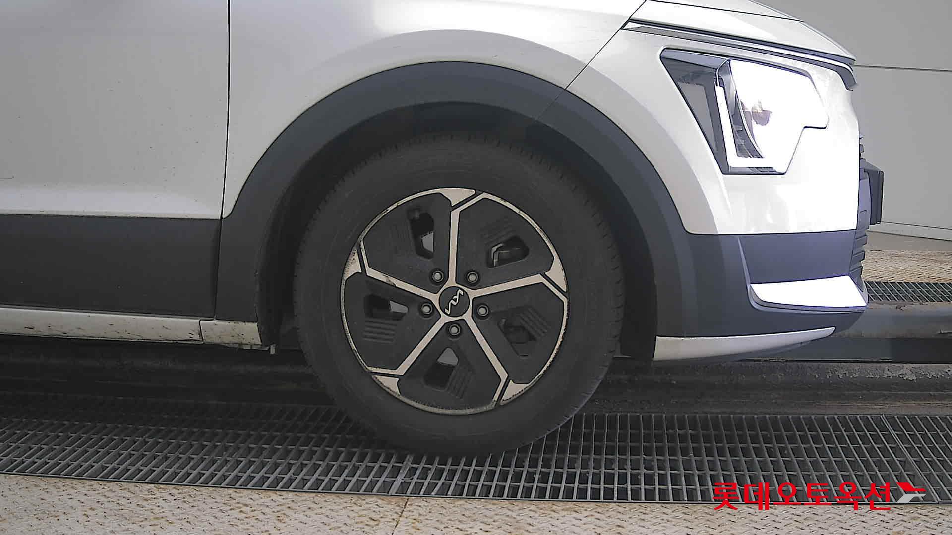 Kia Niro Hybrid id 3816369 из Кореи 23