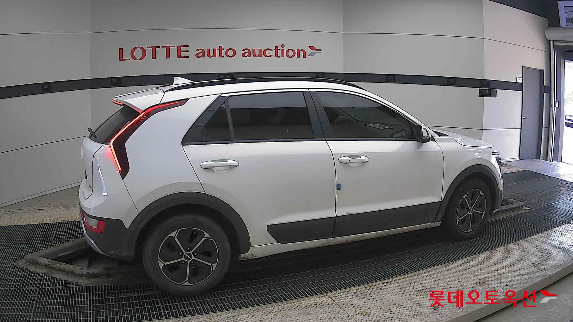Kia Niro Hybrid id 3822912 из Кореи 18