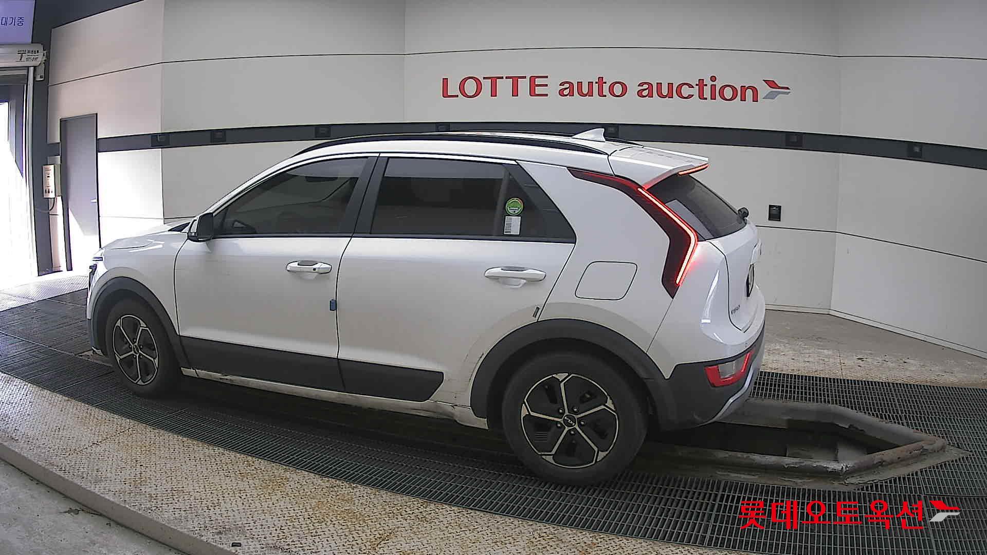 Kia Niro Hybrid id 3816412 из Кореи 11