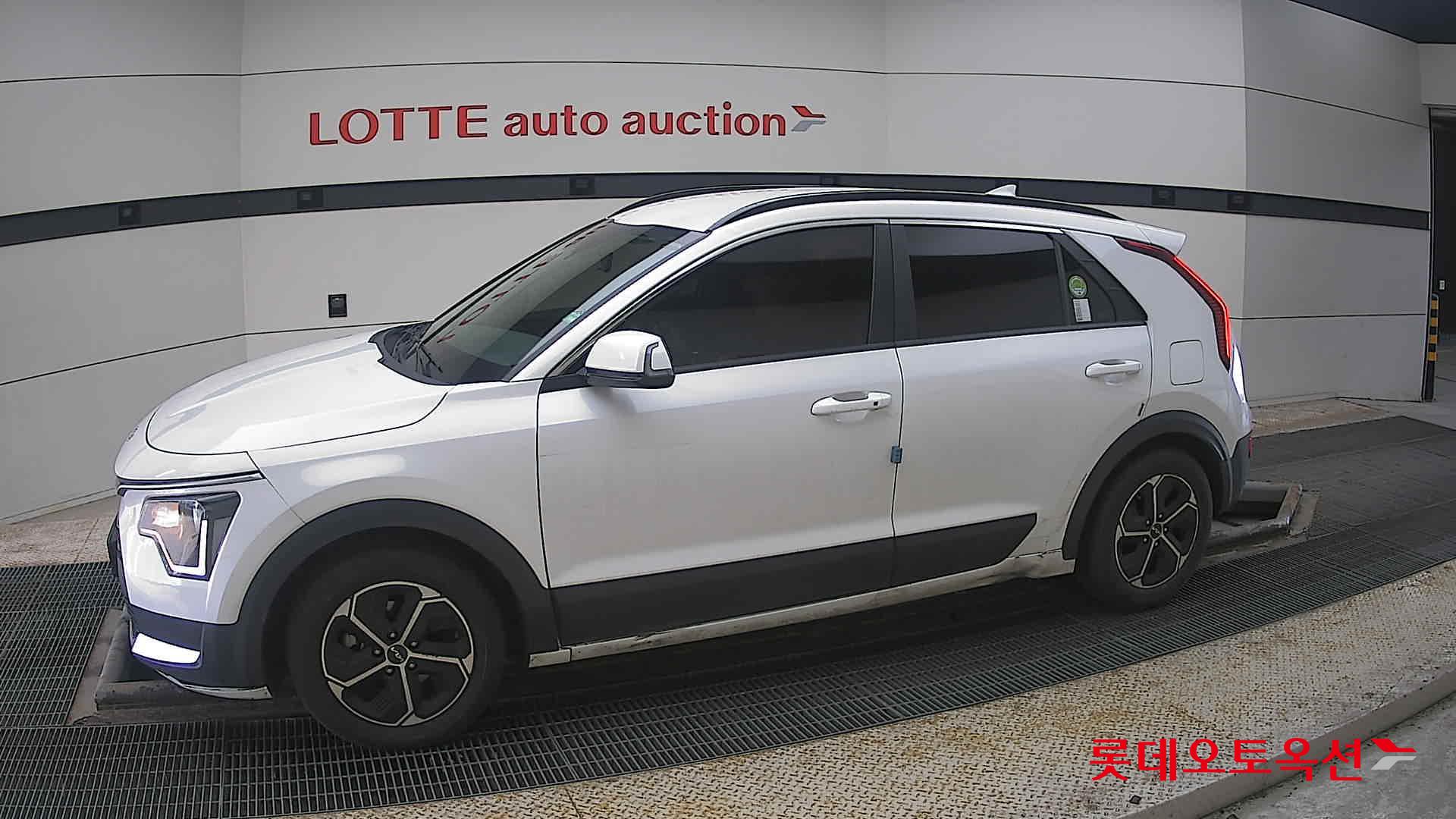 Kia Niro Hybrid id 3816412 из Кореи 12