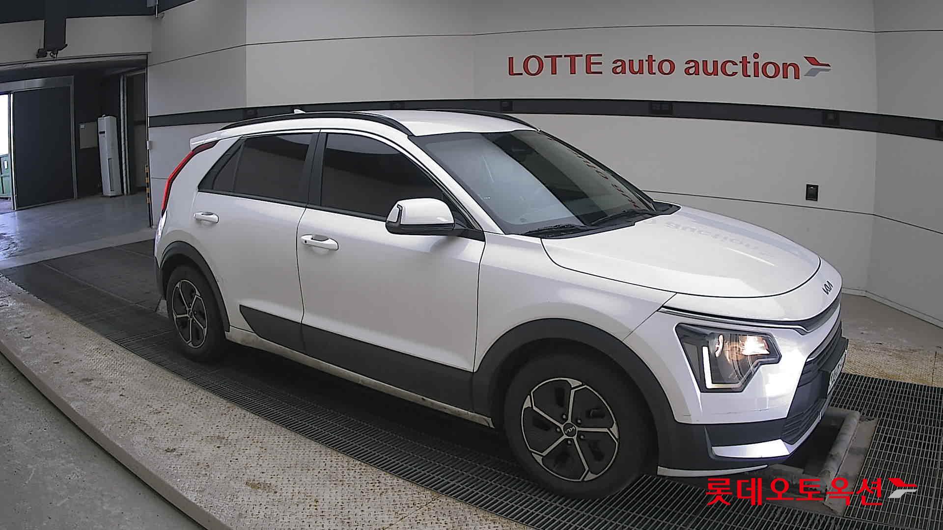 Kia Niro Hybrid id 3816412 из Кореи 16