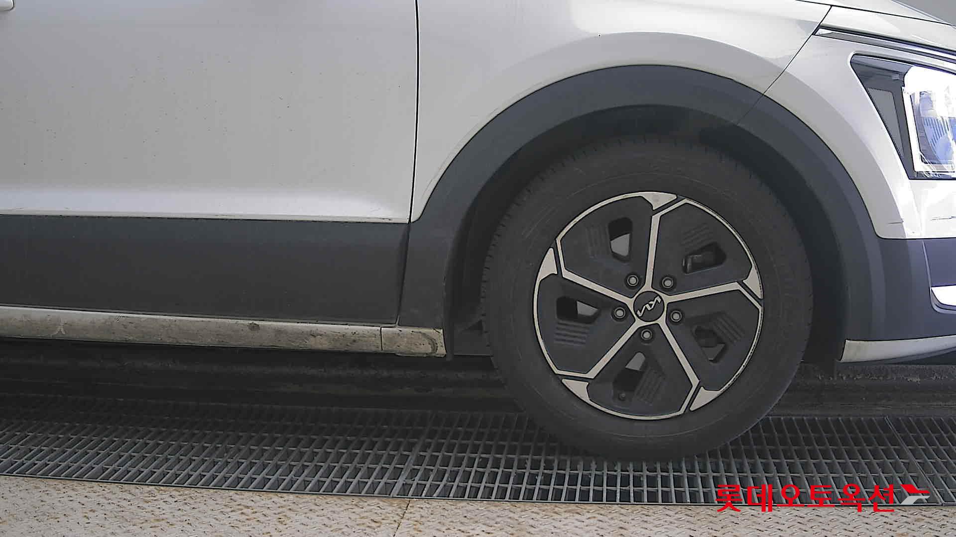 Kia Niro Hybrid id 3816412 из Кореи 23