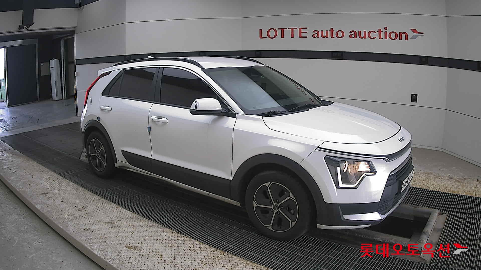 Kia Niro Hybrid id 3822802 из Кореи 16